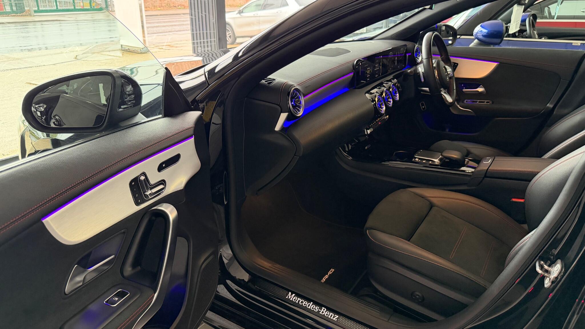 Mercedes-Benz Cla view 30