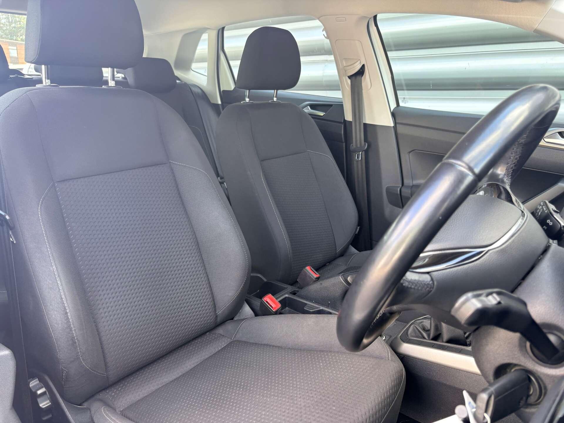 Volkswagen Polo view 30