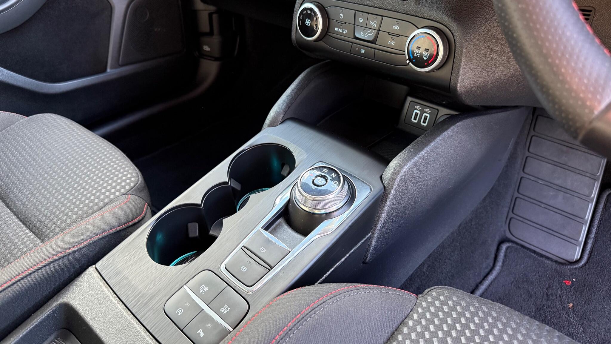 Ford Focus view 25