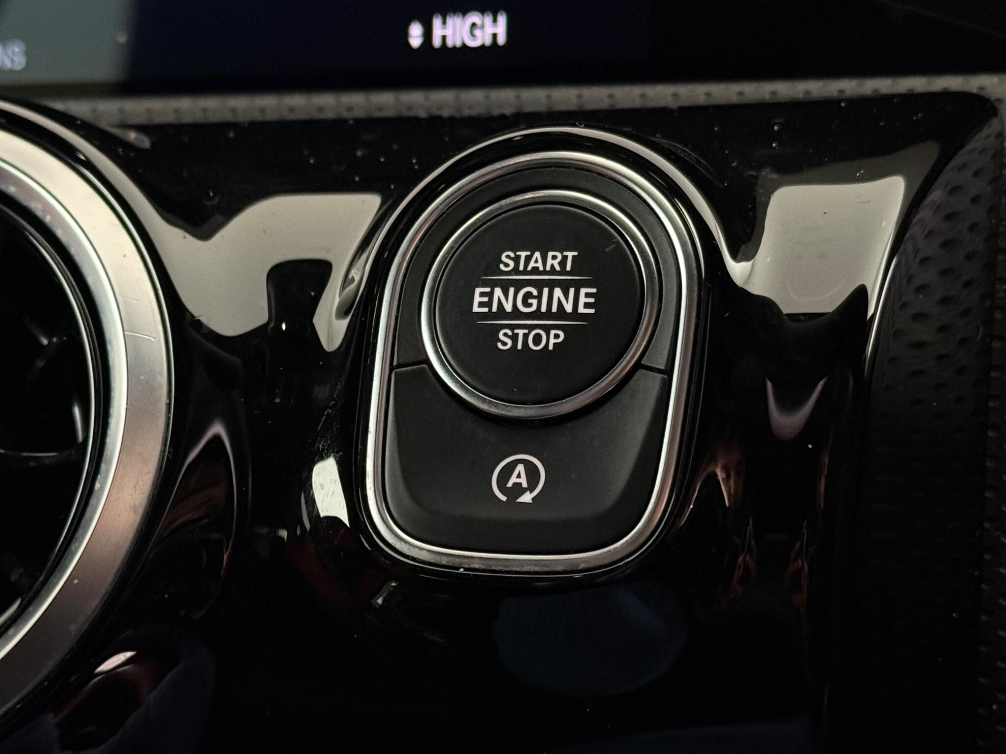 Mercedes-Benz Cla view 36