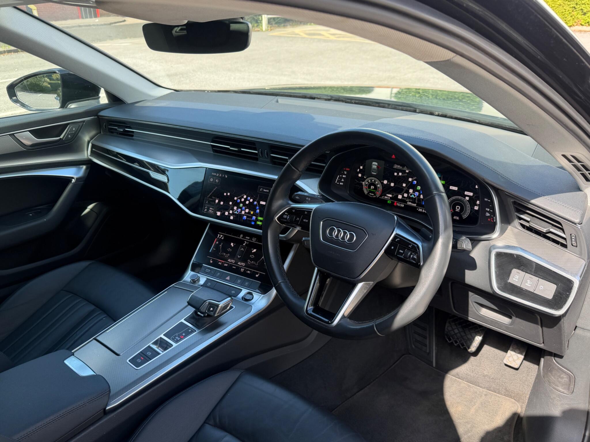 Audi A6 Saloon view 49