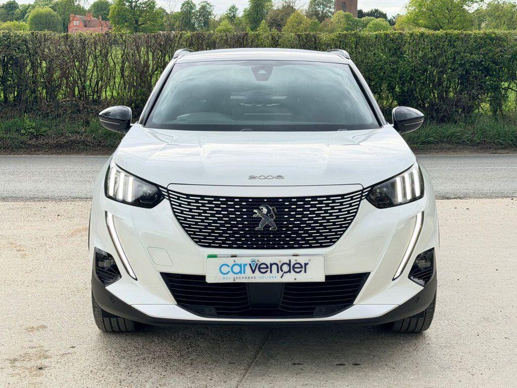 Peugeot E-2008 view 10