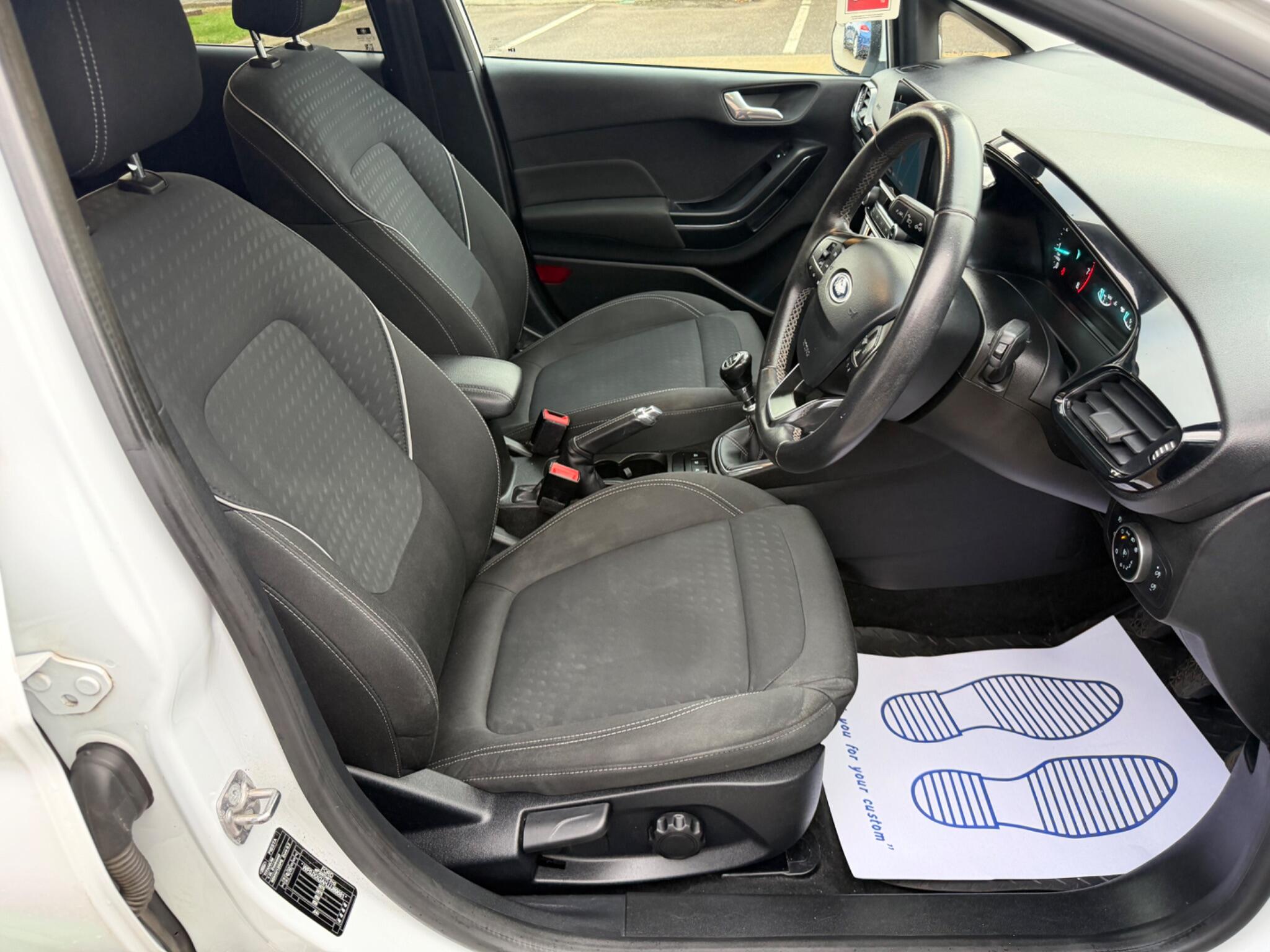 Ford Fiesta view 21