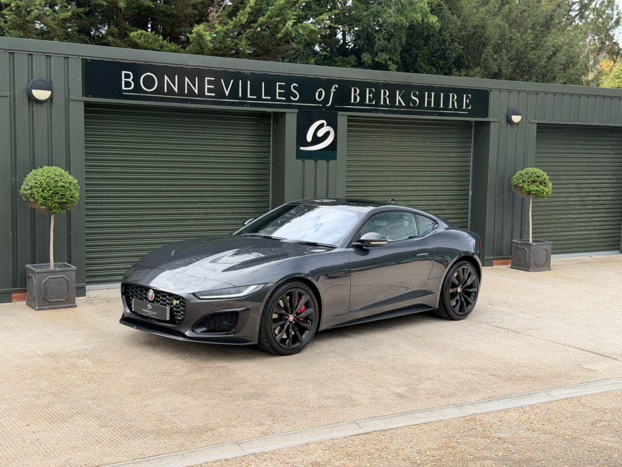 Jaguar F-Type main image