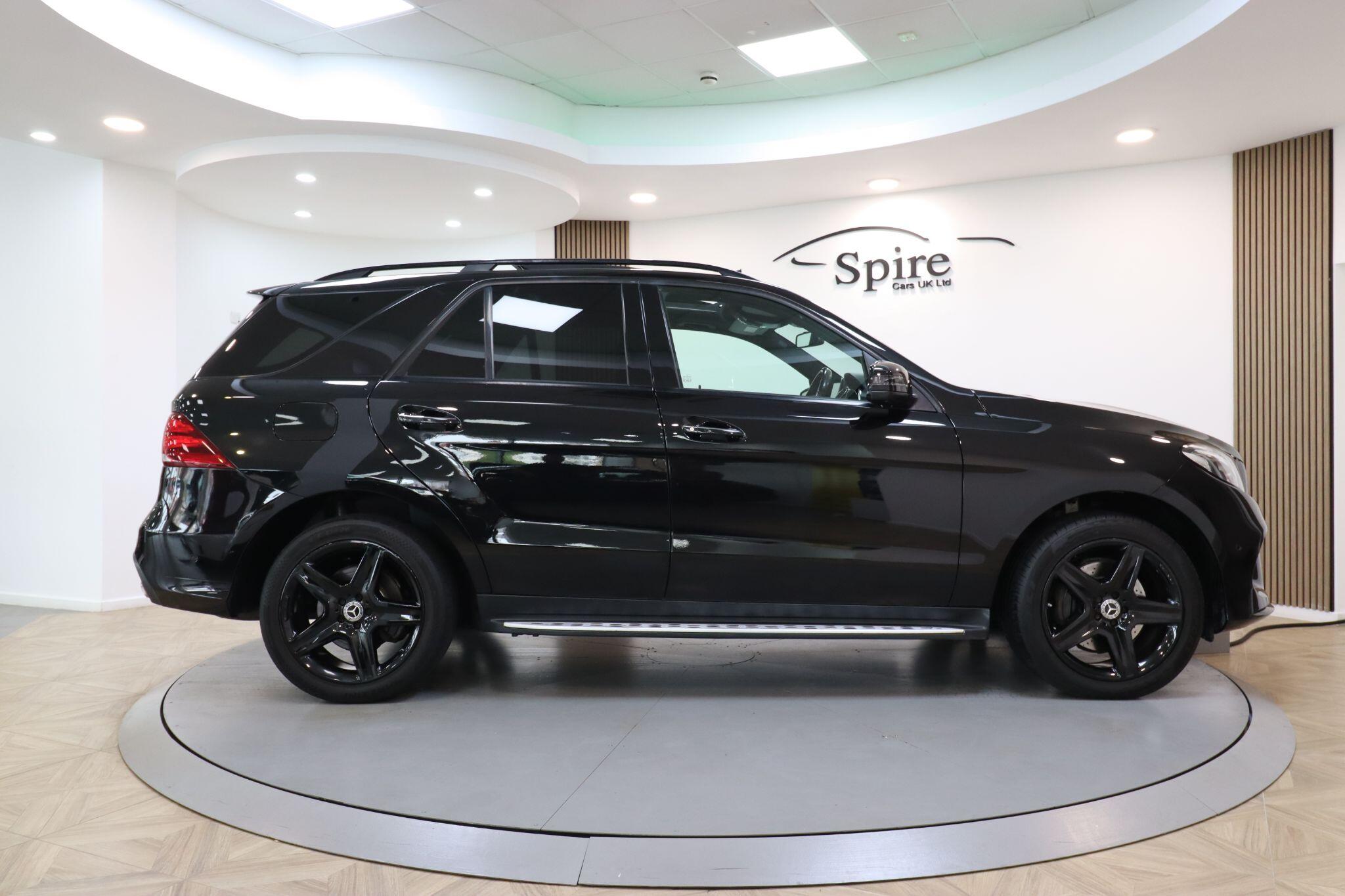 Mercedes-Benz Gle view 4
