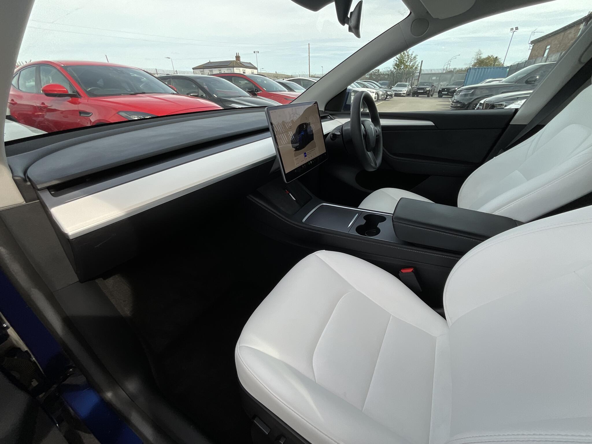 Tesla Model Y view 18