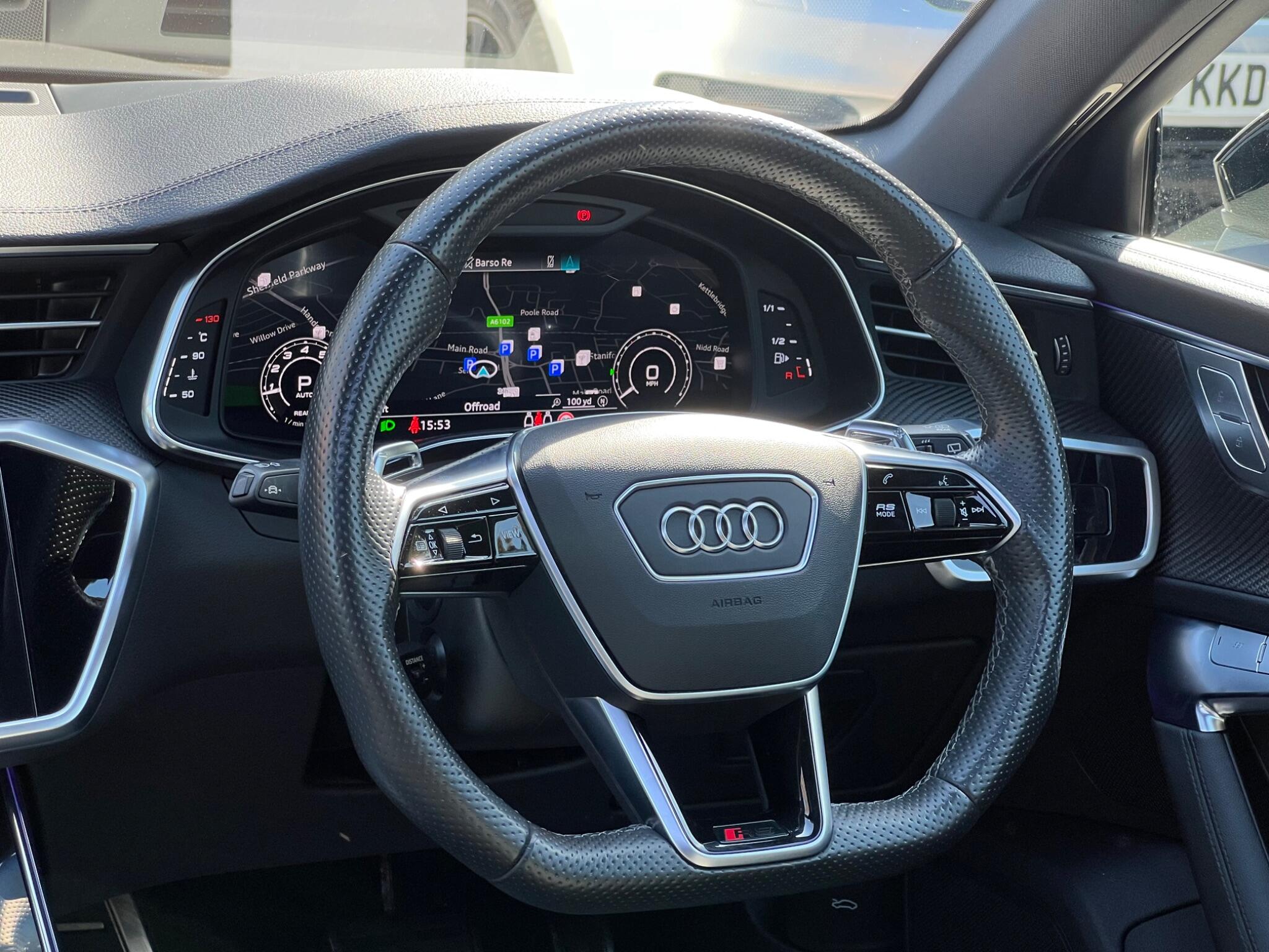 Audi RS6 view 37