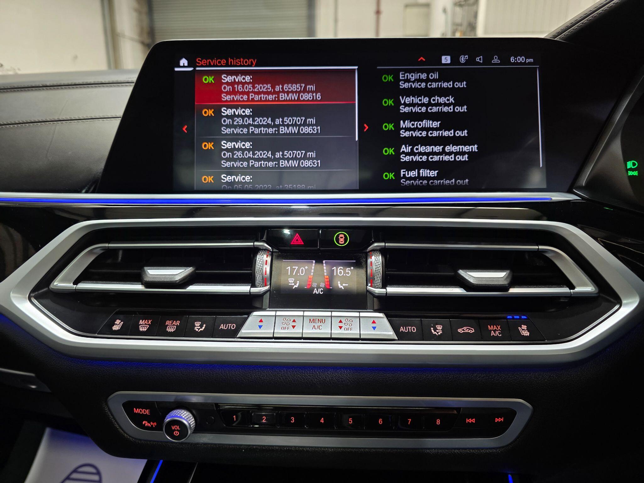 BMW X7 view 13