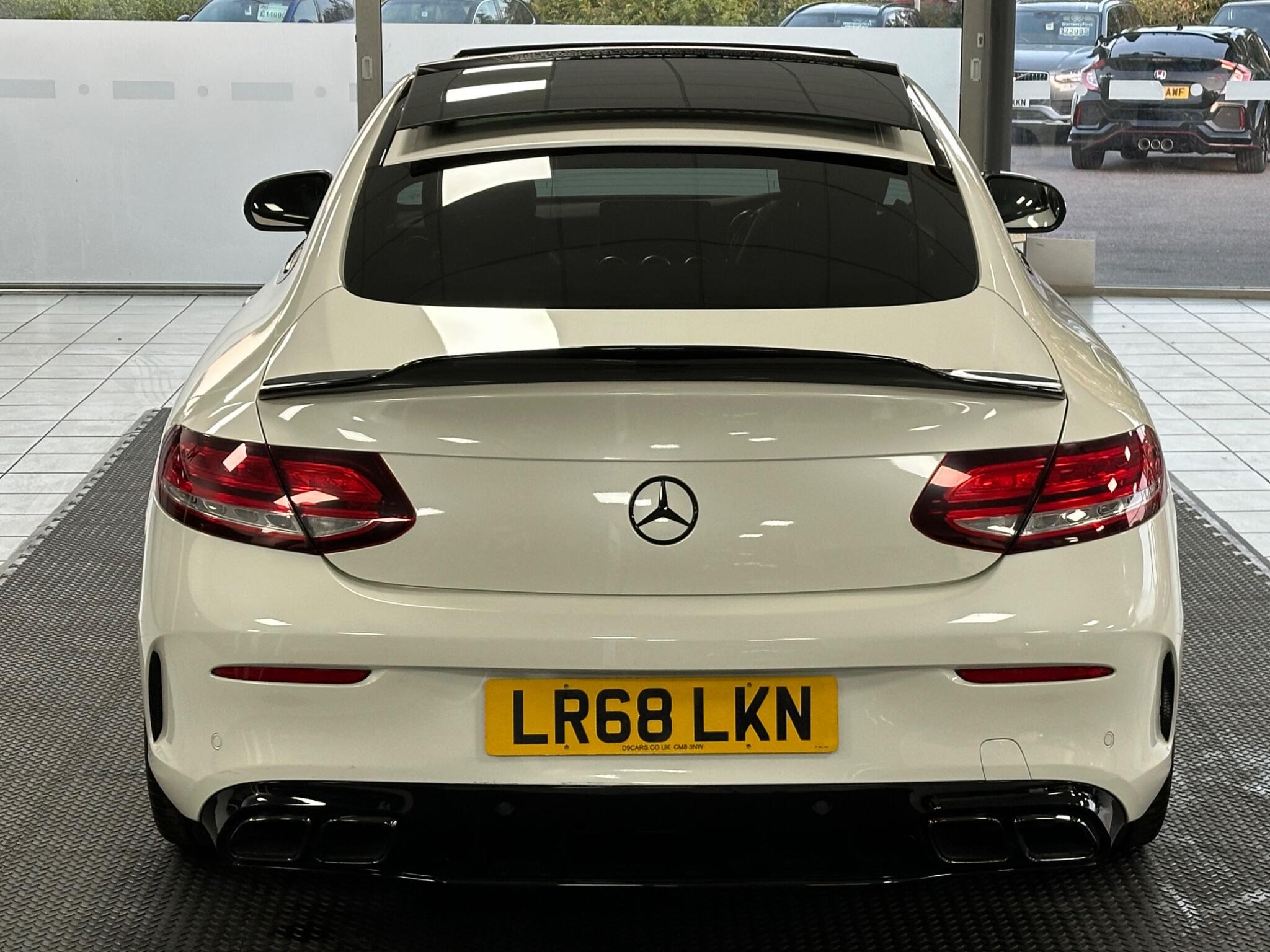 Mercedes-Benz C-Class view 13