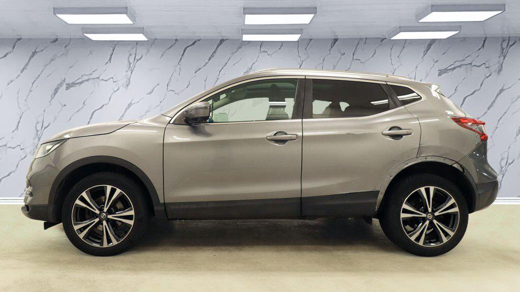 Nissan Qashqai view 9