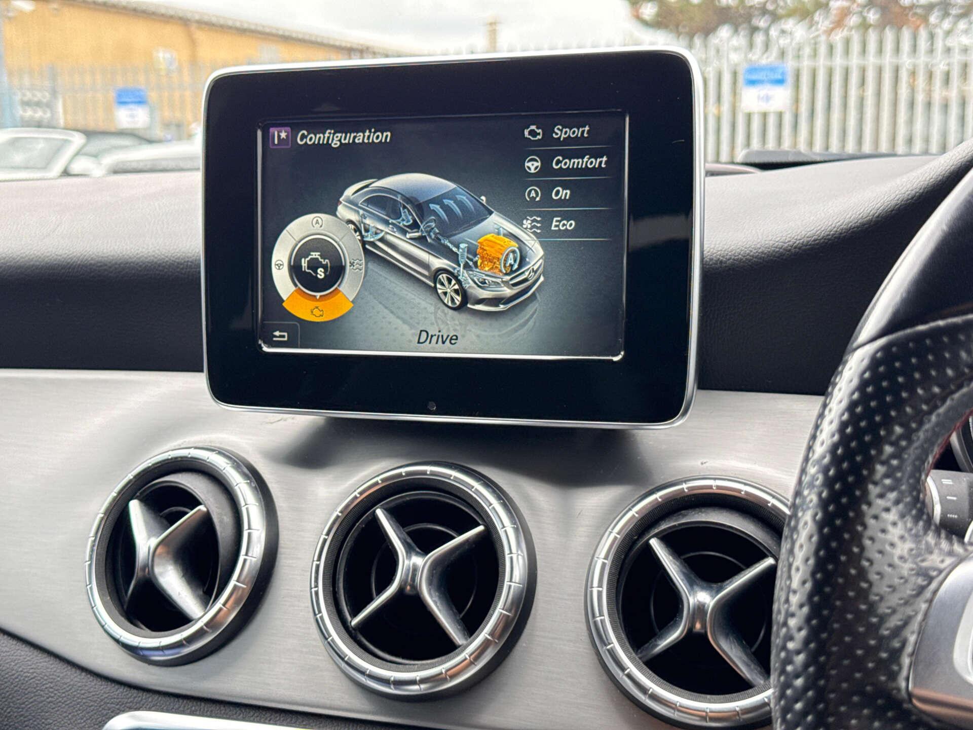 Mercedes-Benz Cla view 72
