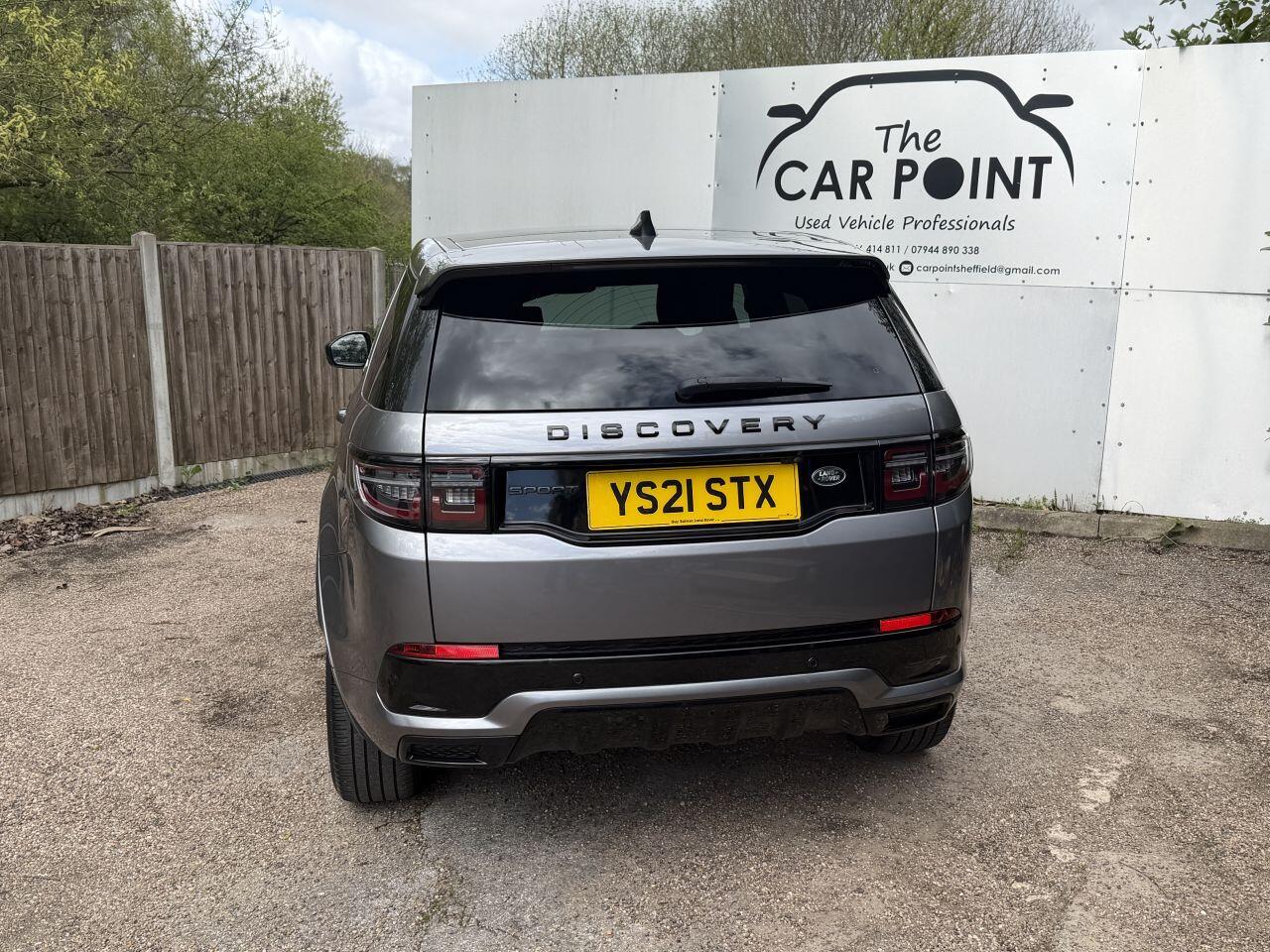 Land Rover Discovery Sport view 32