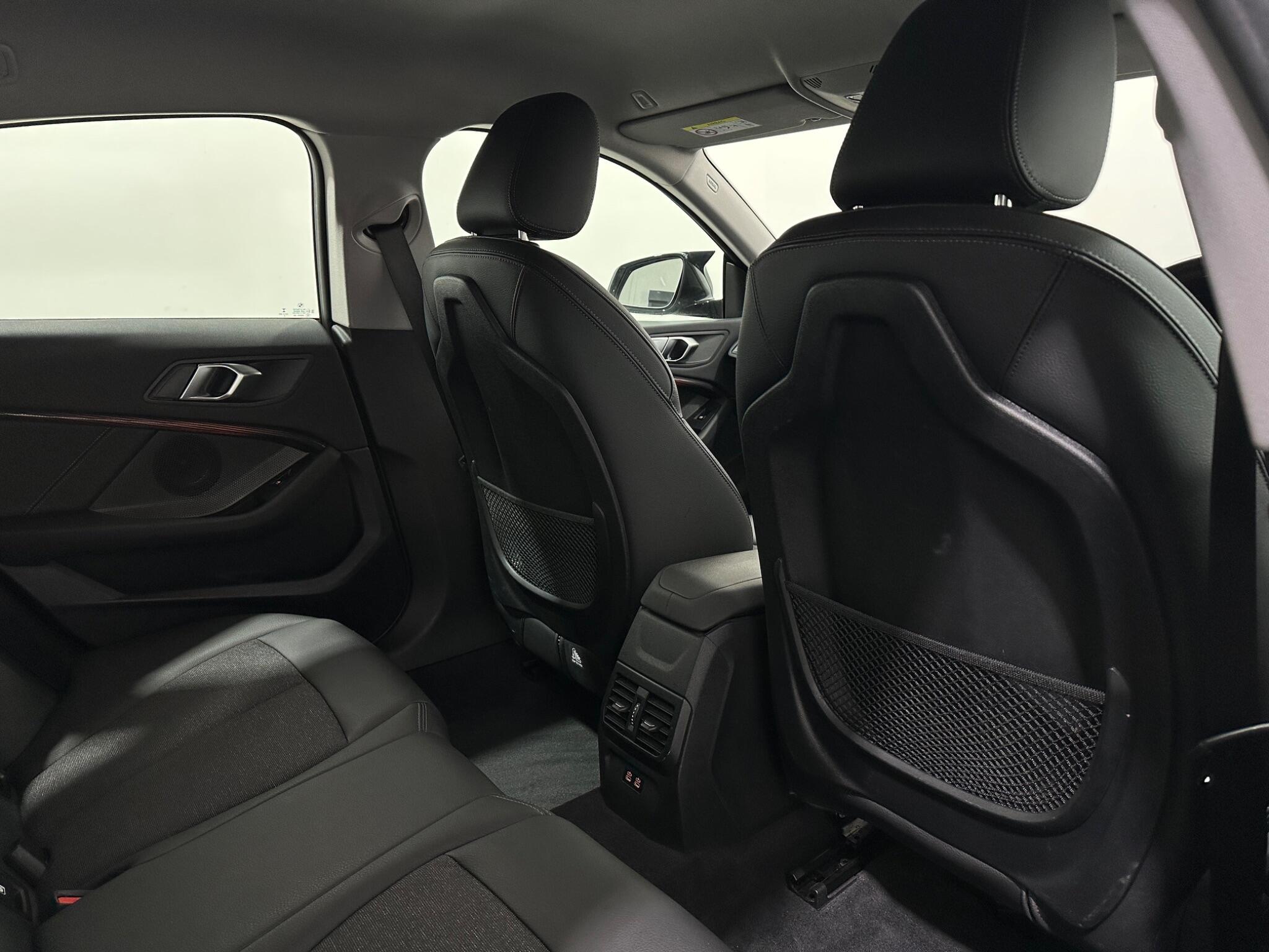 BMW 2 Series view 42