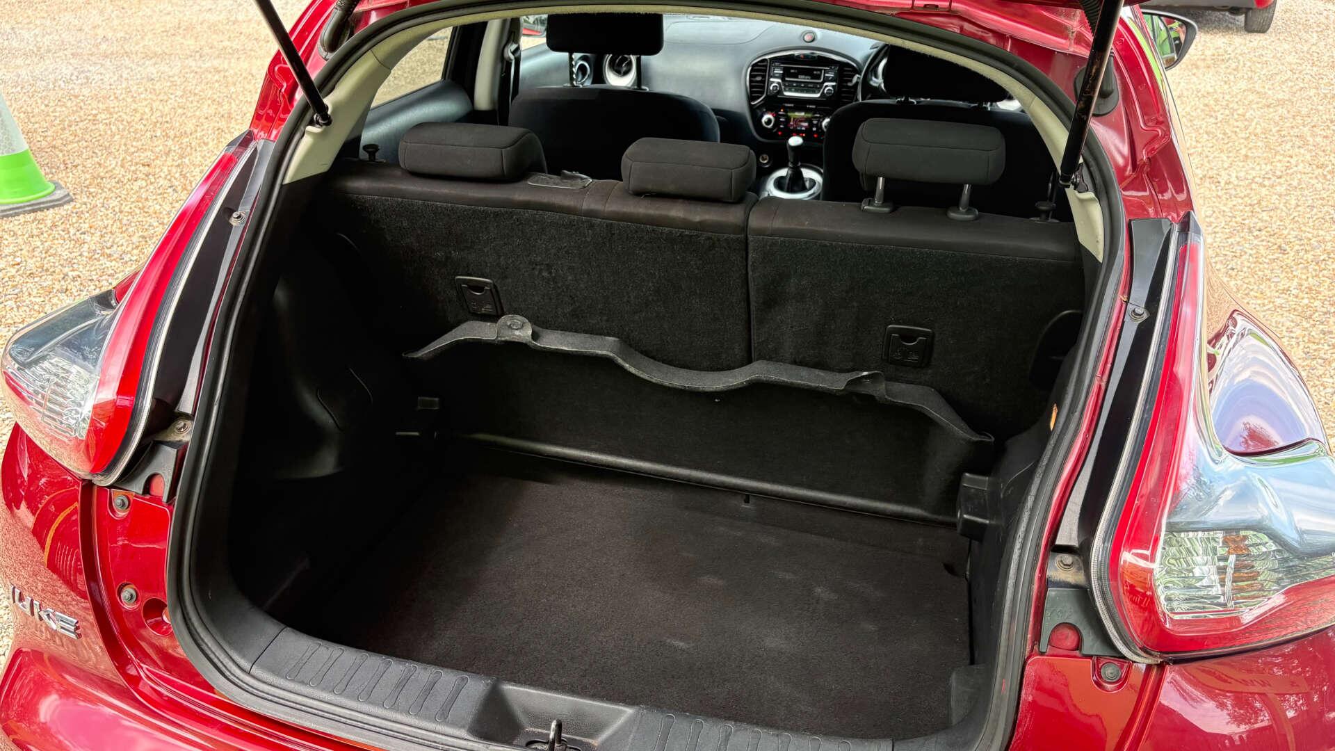 Nissan Juke view 35