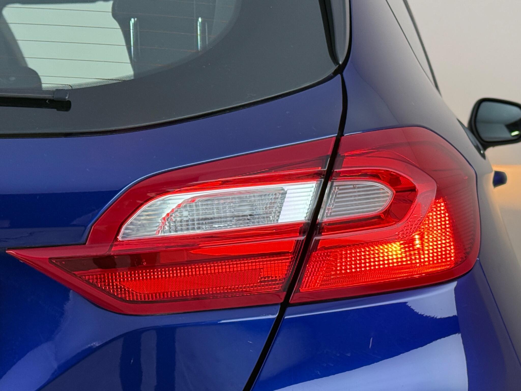 Ford Fiesta view 11