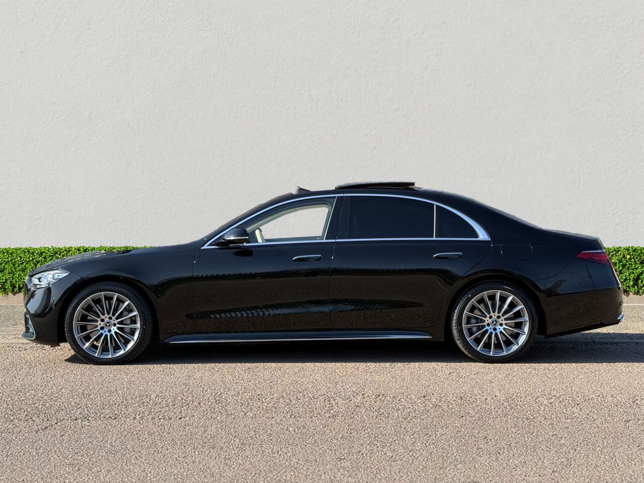 Mercedes-Benz S Class view 4