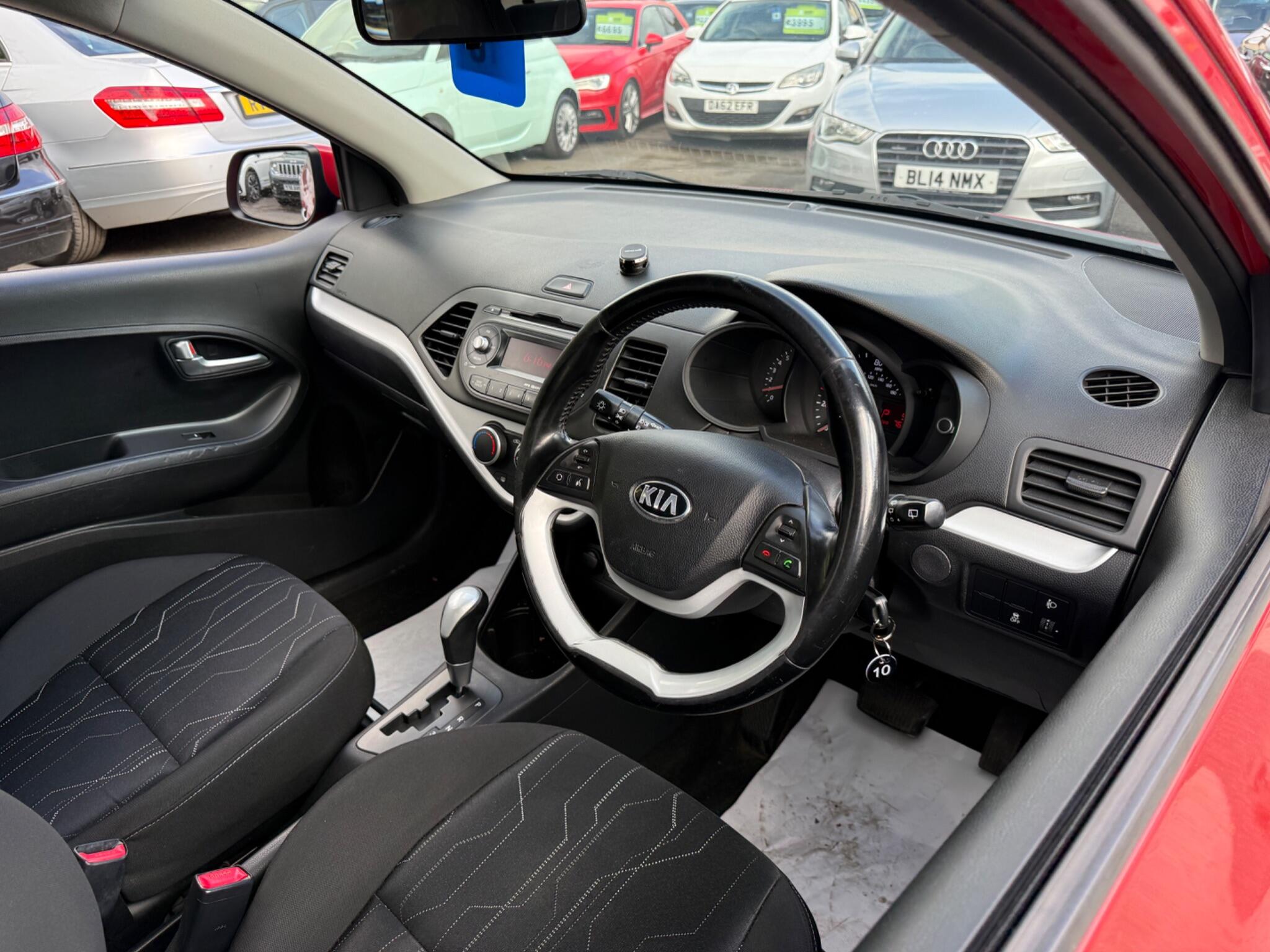 Kia Picanto - Image 41