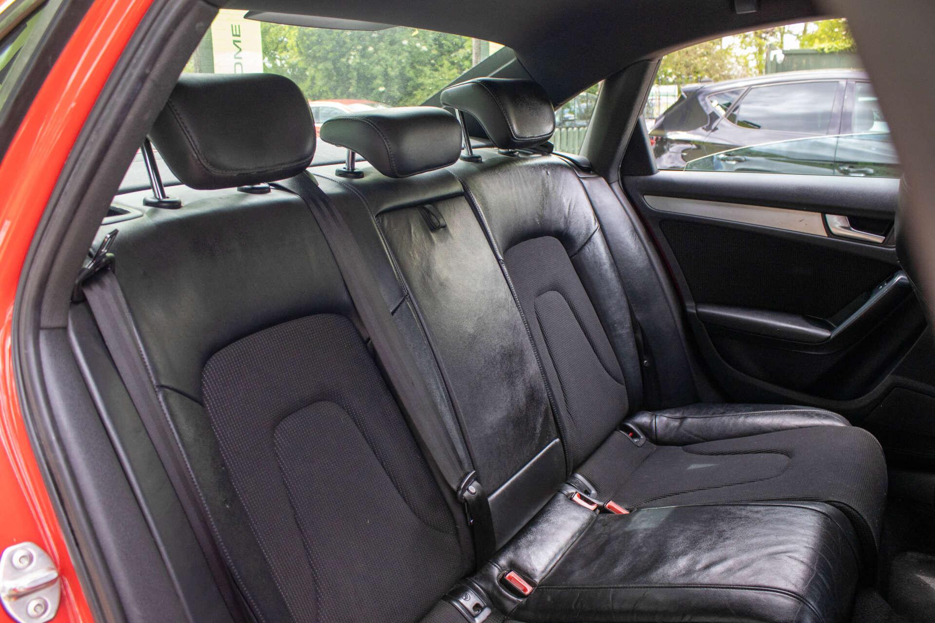 Audi A4 view 9