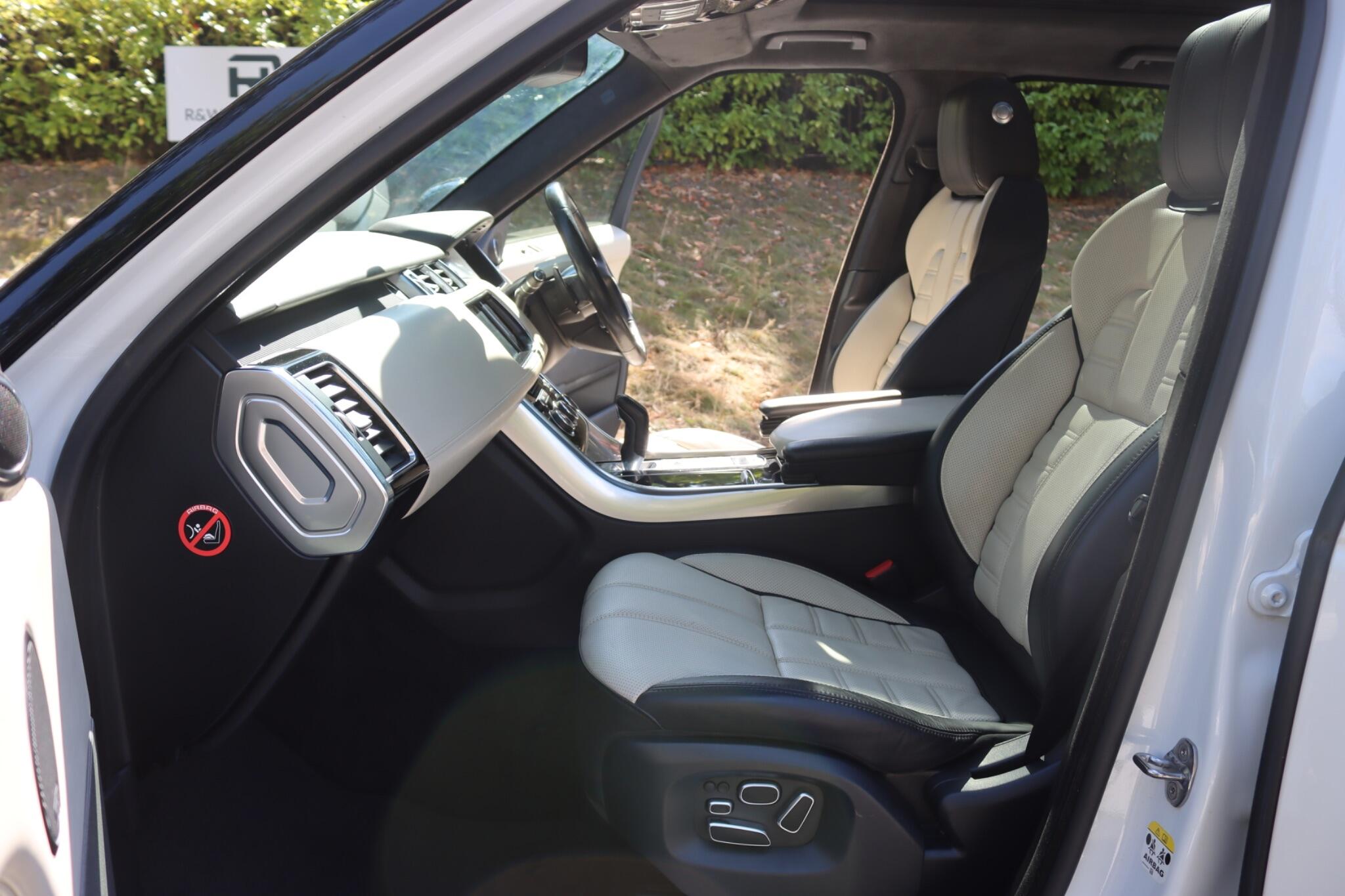 Land Rover Range Rover Sport view 35