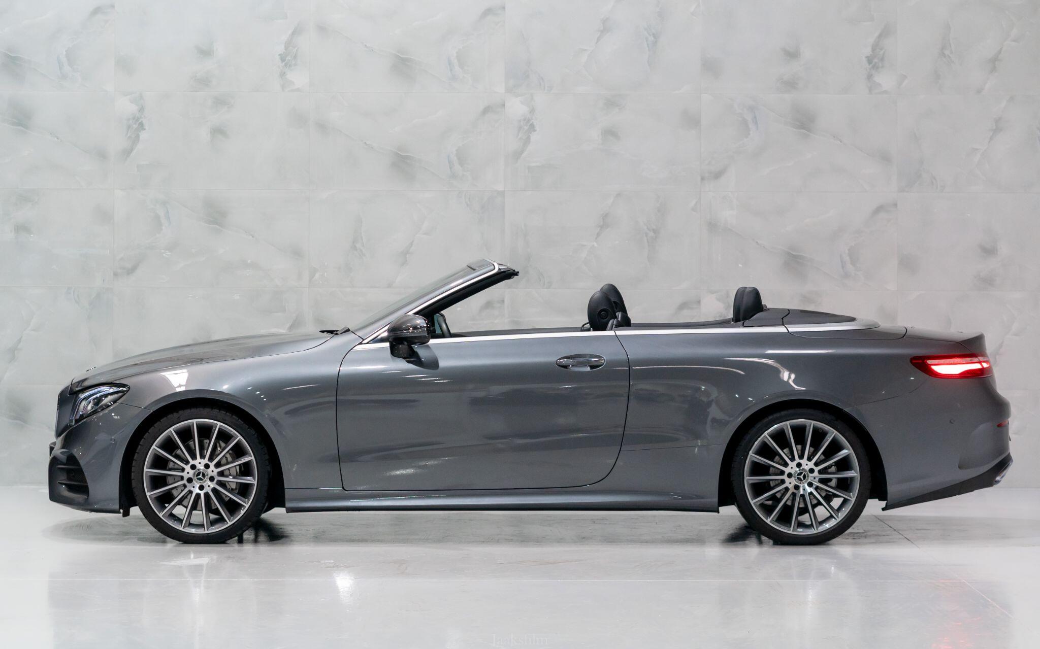 Mercedes-Benz E-Class view 11