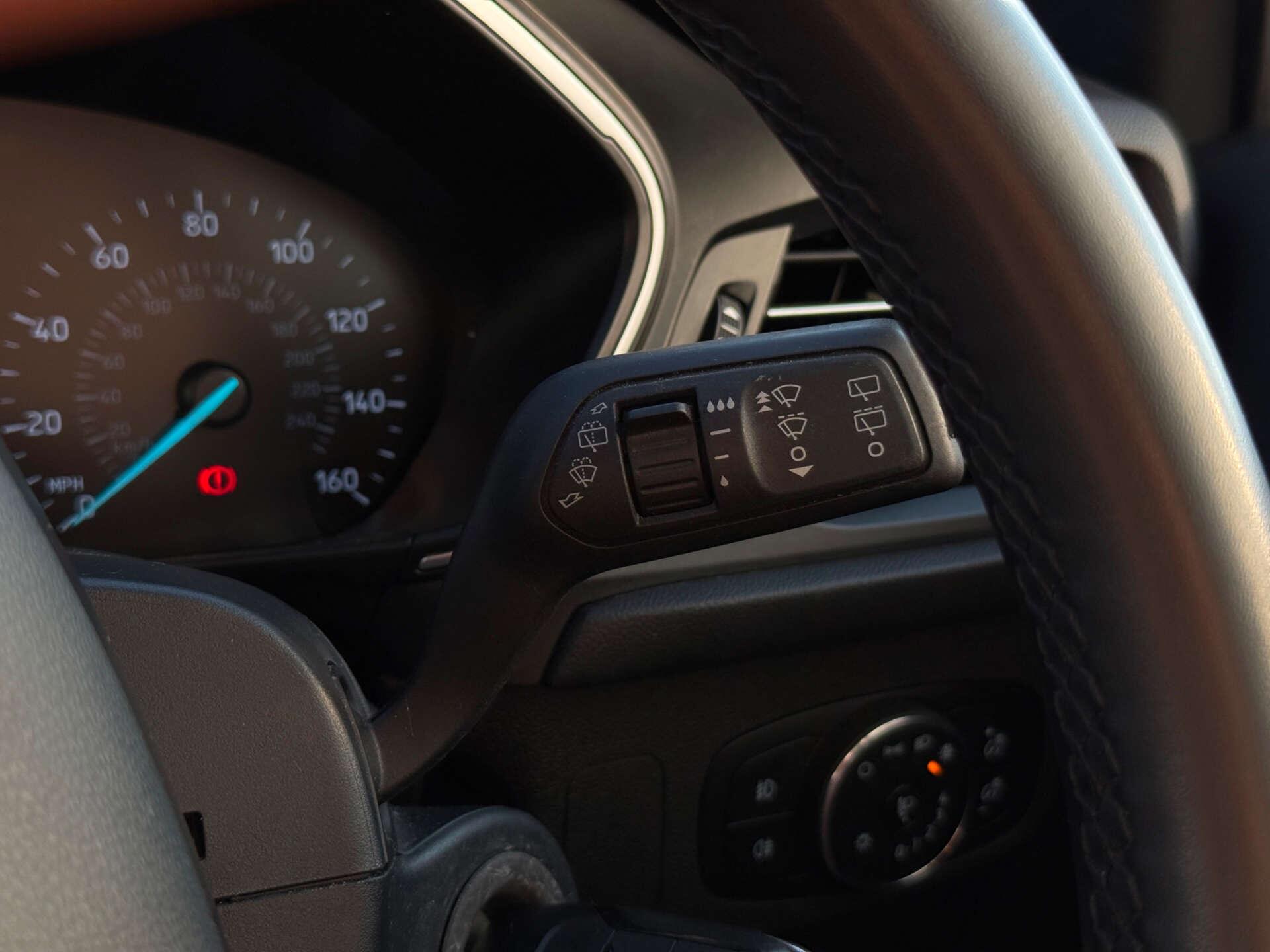 Ford Focus view 53