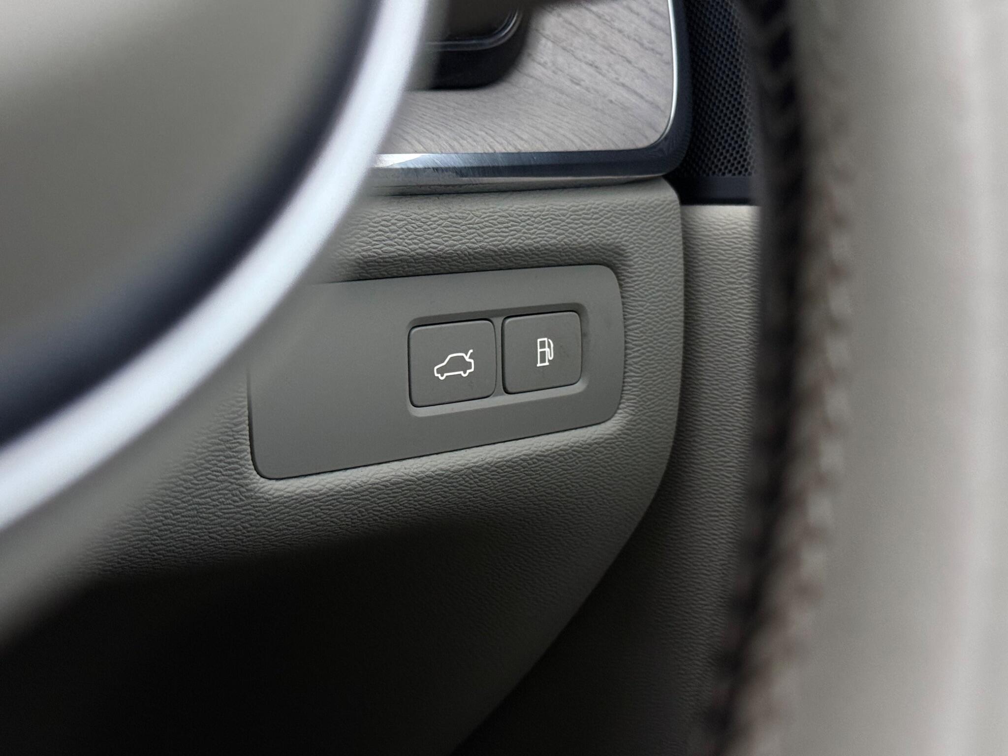 Volvo XC60 view 17