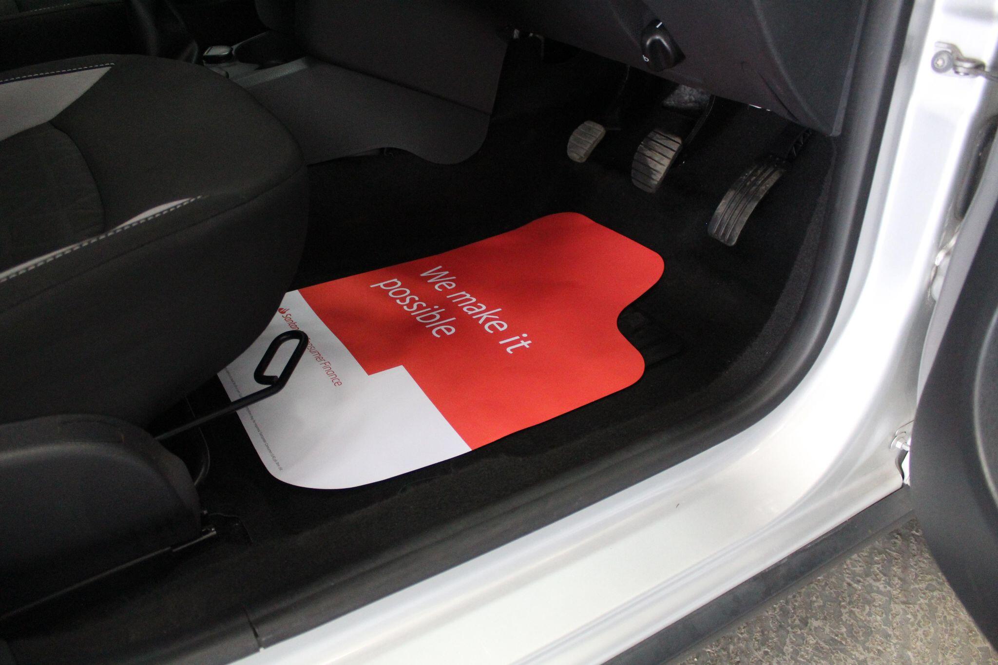 Dacia Sandero view 48
