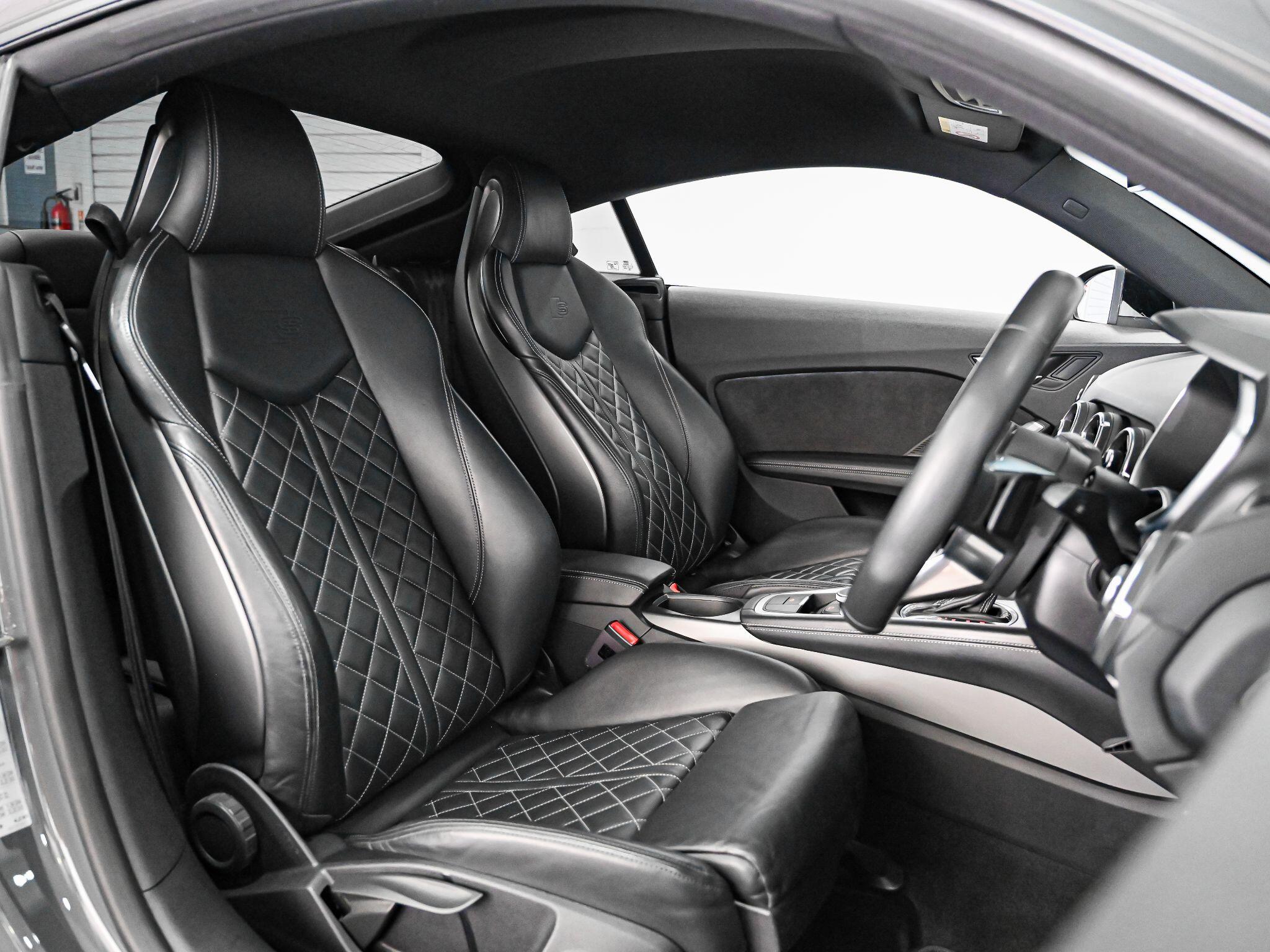 Audi TTS view 10