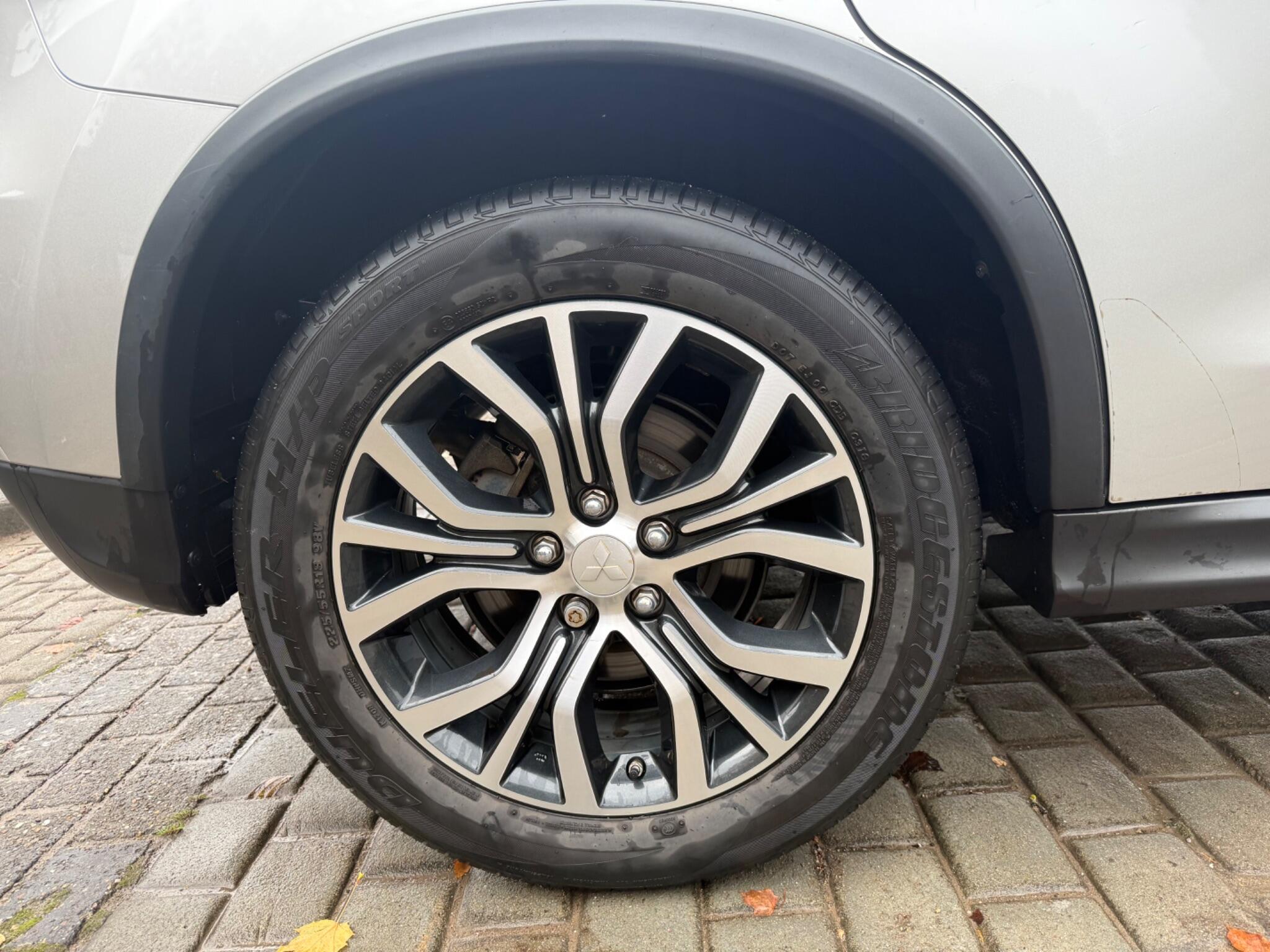2018 Mitsubishi ASX image 23