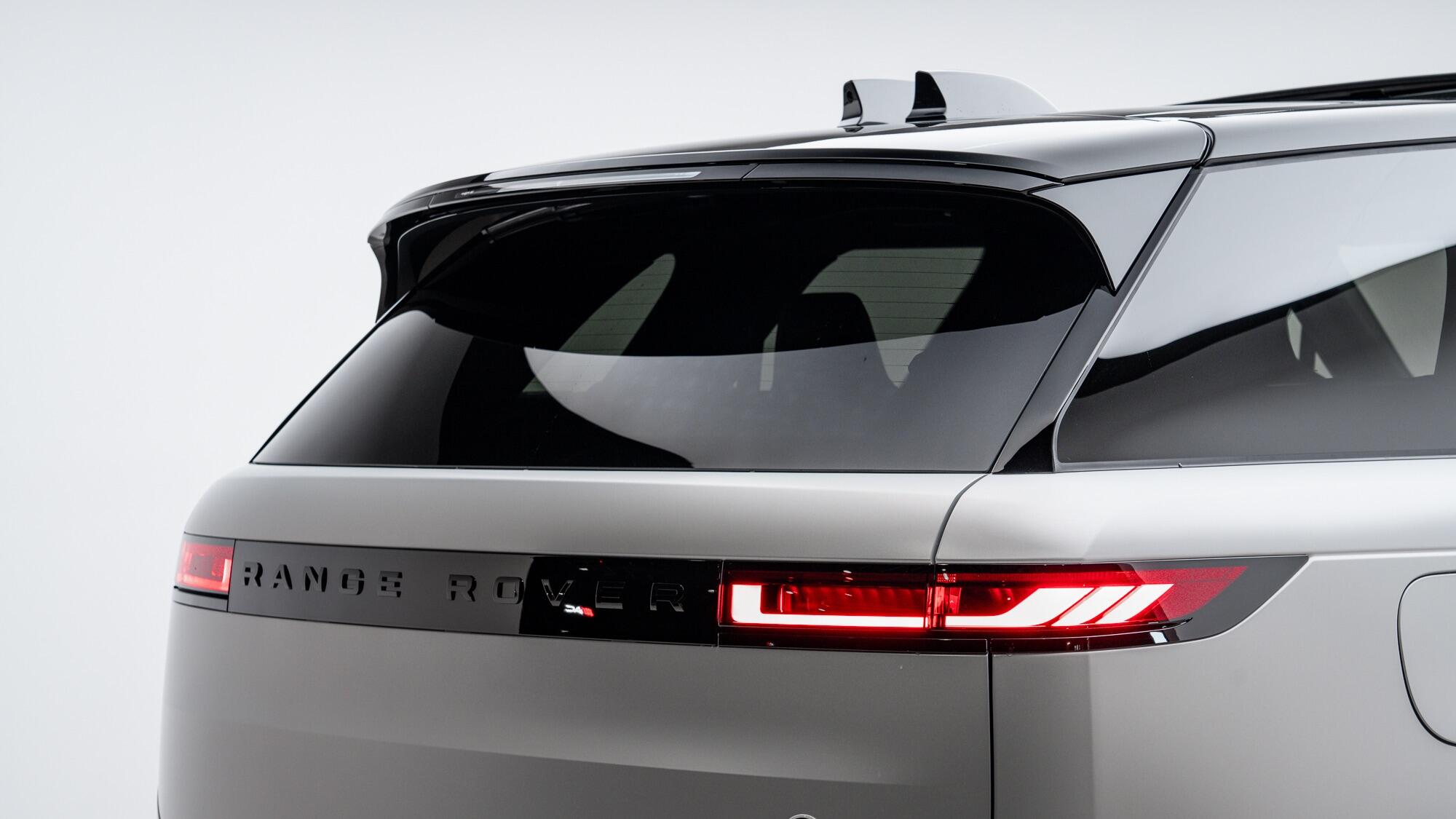 Land Rover Range Rover Sport view 19