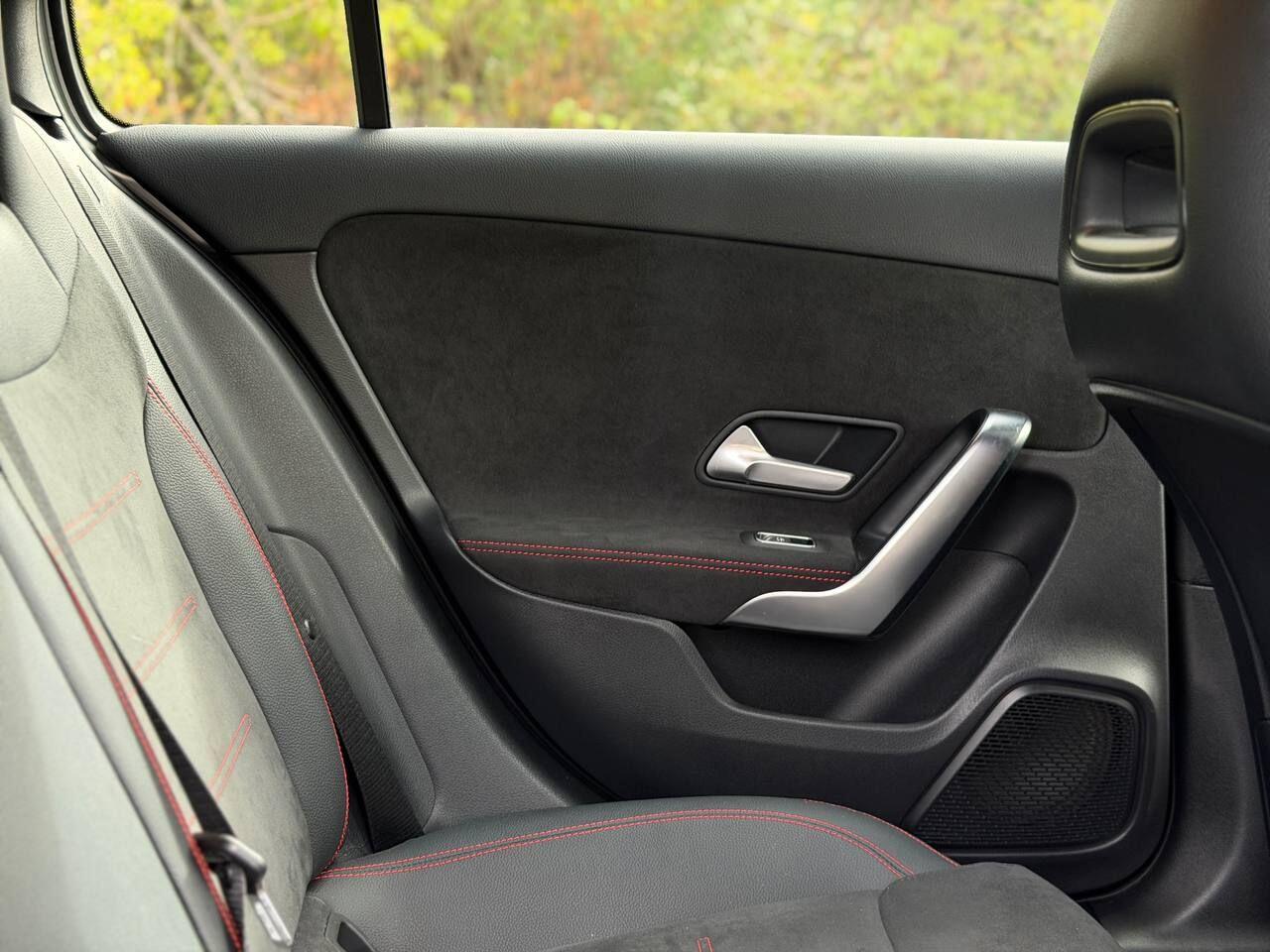 Mercedes-Benz A-Class view 14