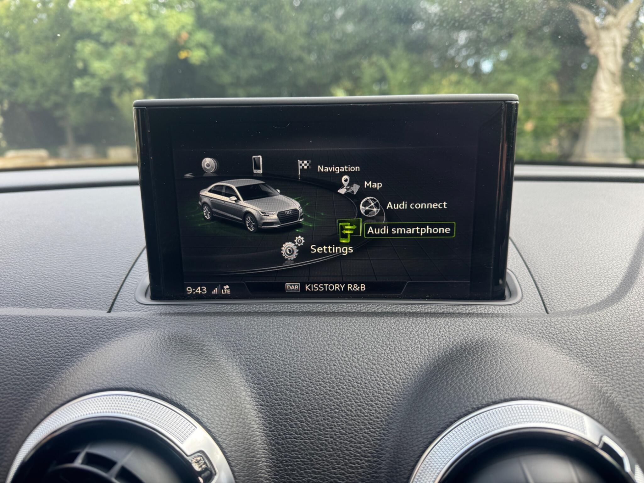 Audi A3 view 50
