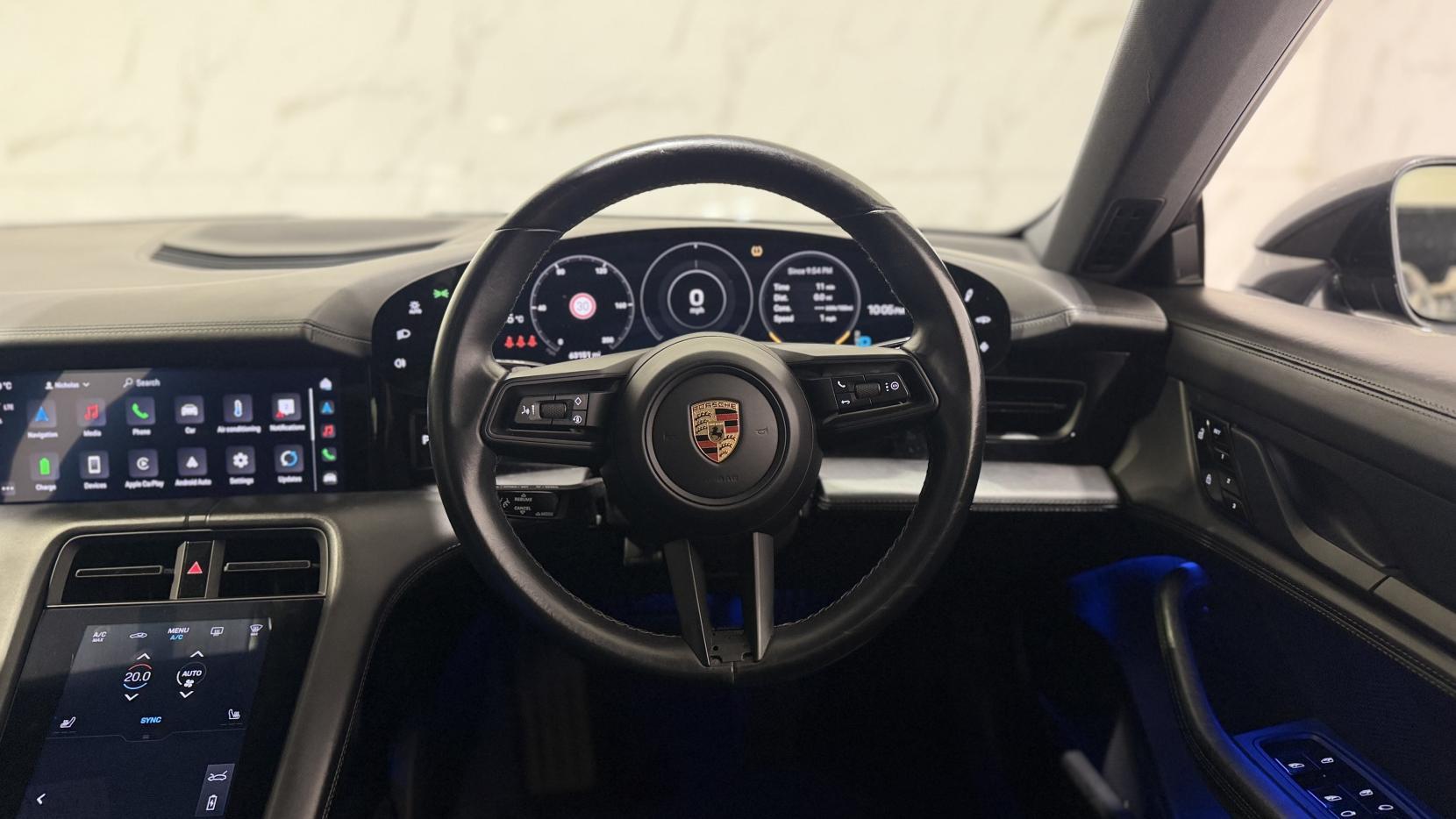 Porsche Taycan view 14