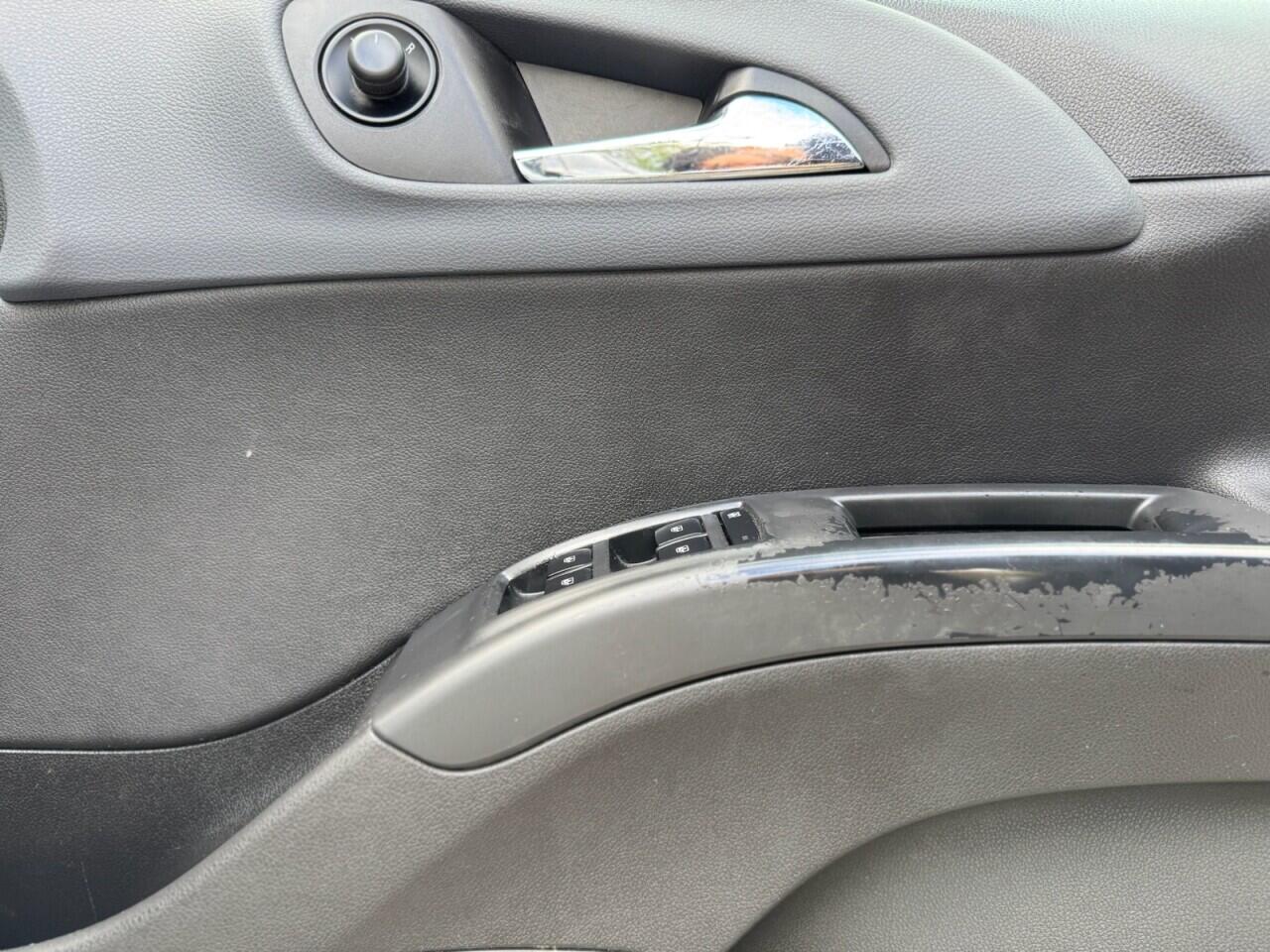 Vauxhall Meriva view 22