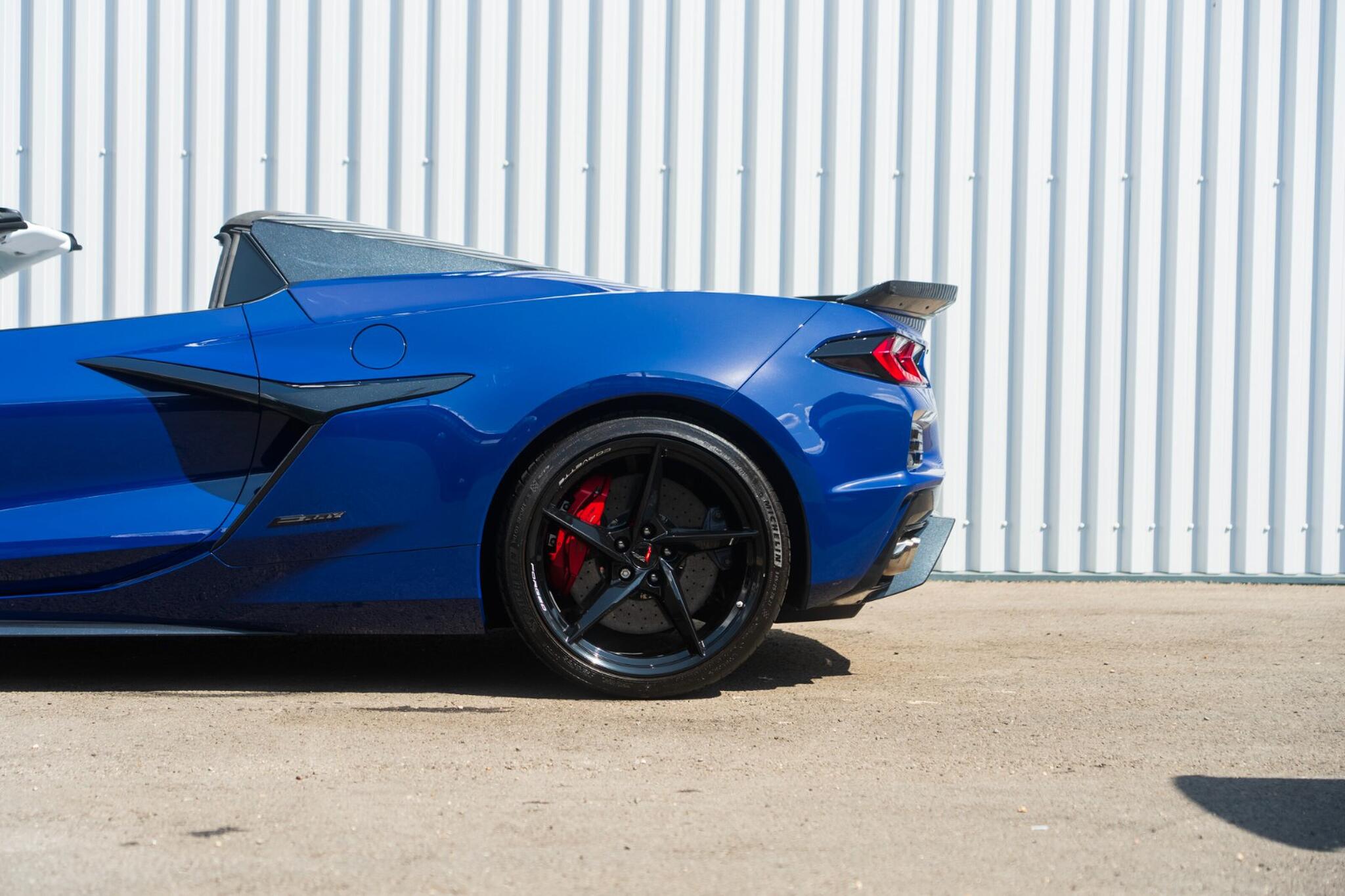 Chevrolet Corvette view 10