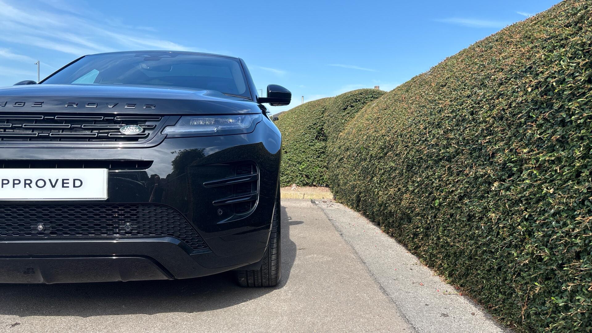 Land Rover Range Rover Evoque view 43