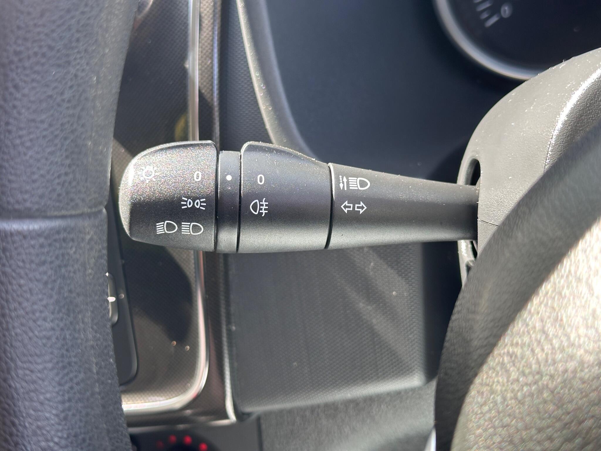 Dacia Logan MCV view 31