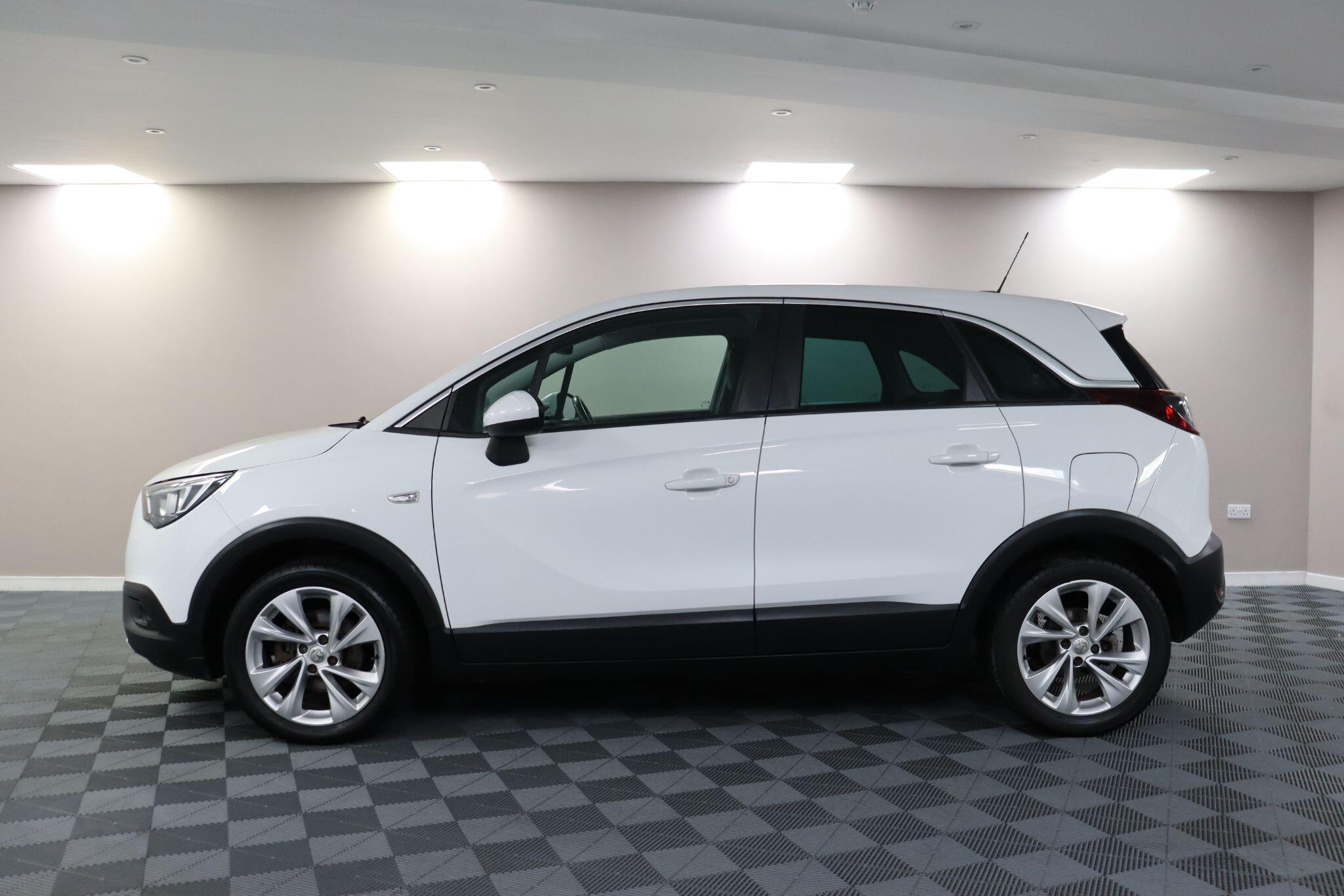 Vauxhall Crossland X view 18