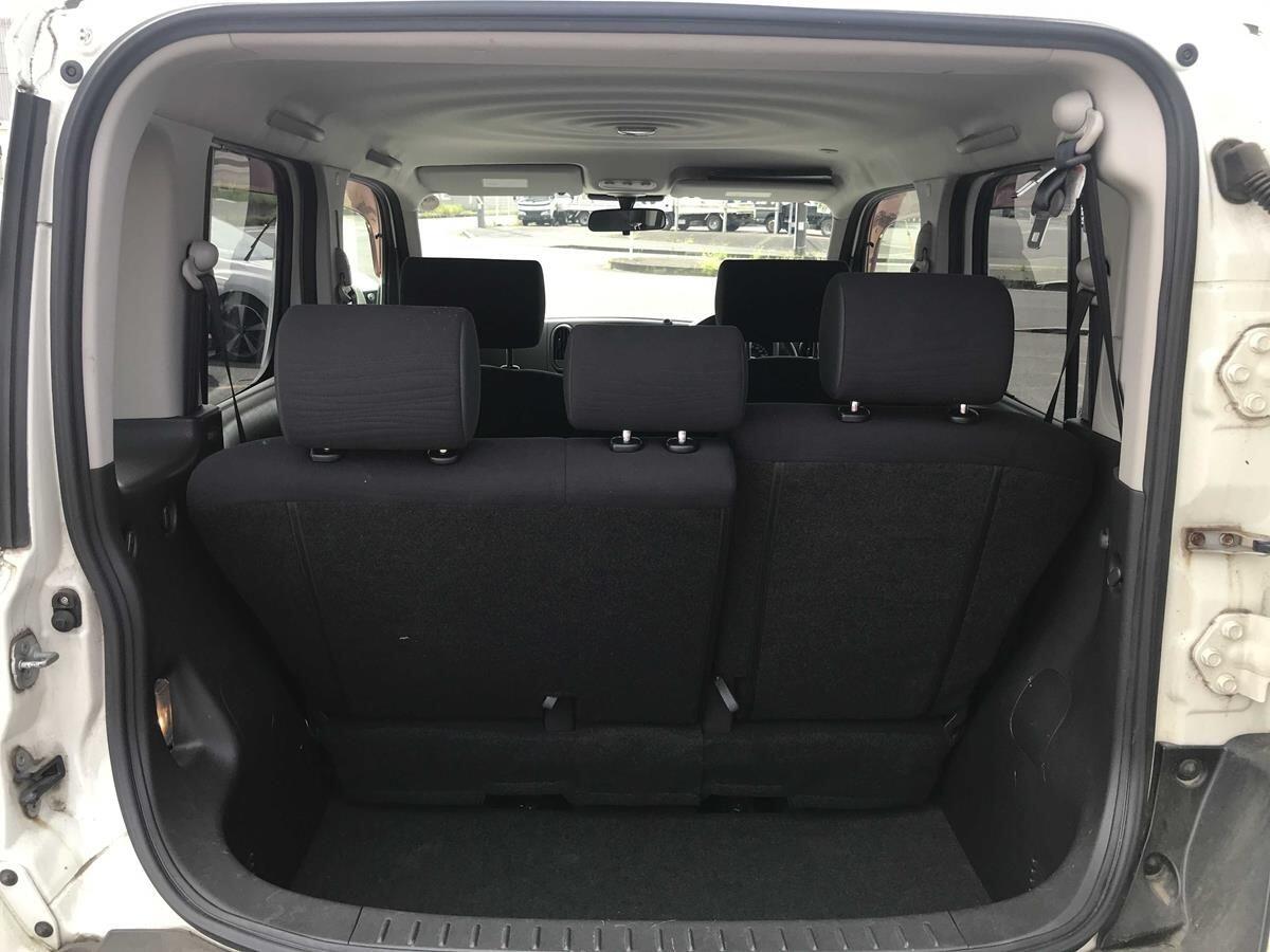 Nissan Cube view 7
