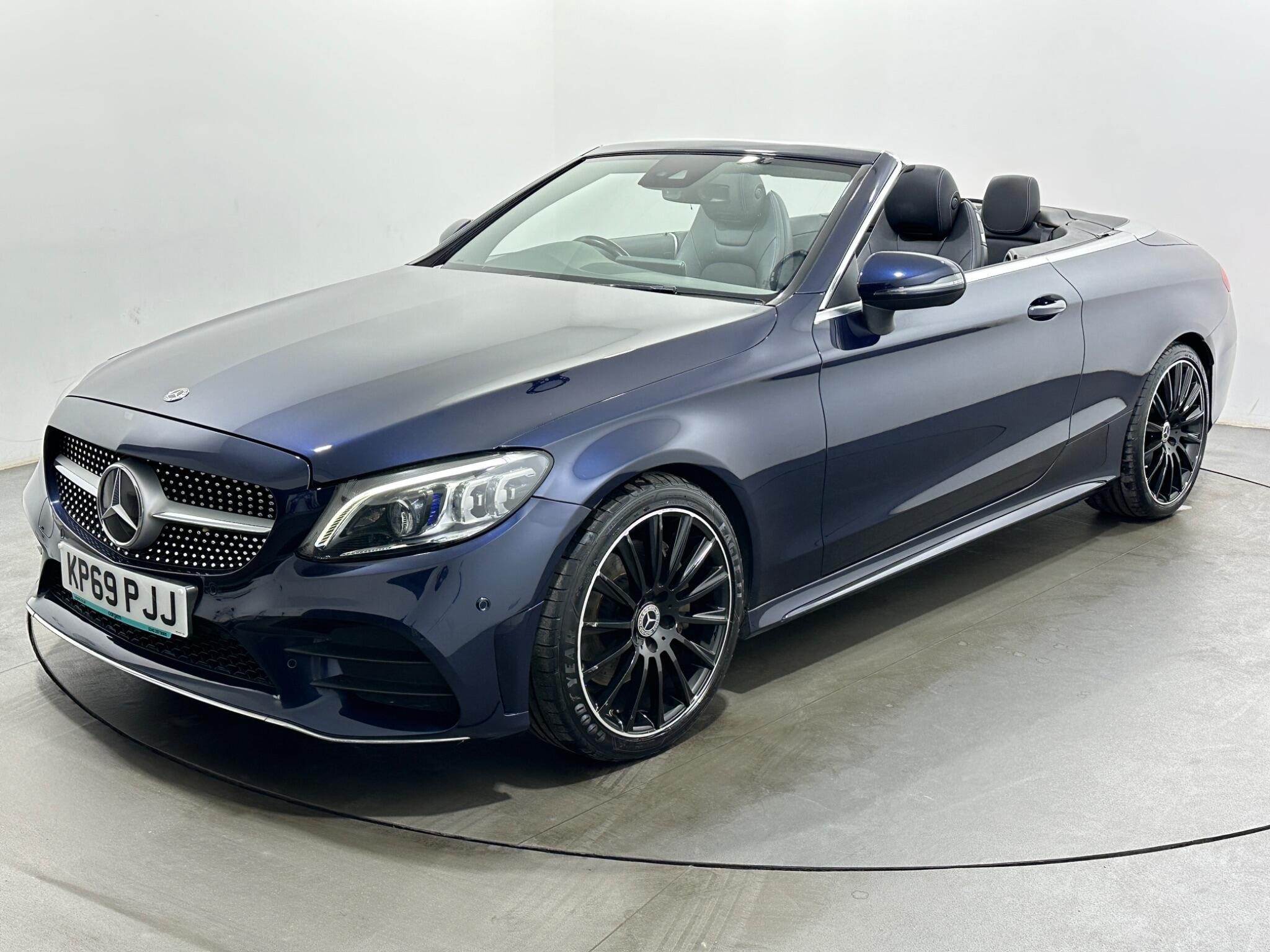 Mercedes-Benz C-Class view 51