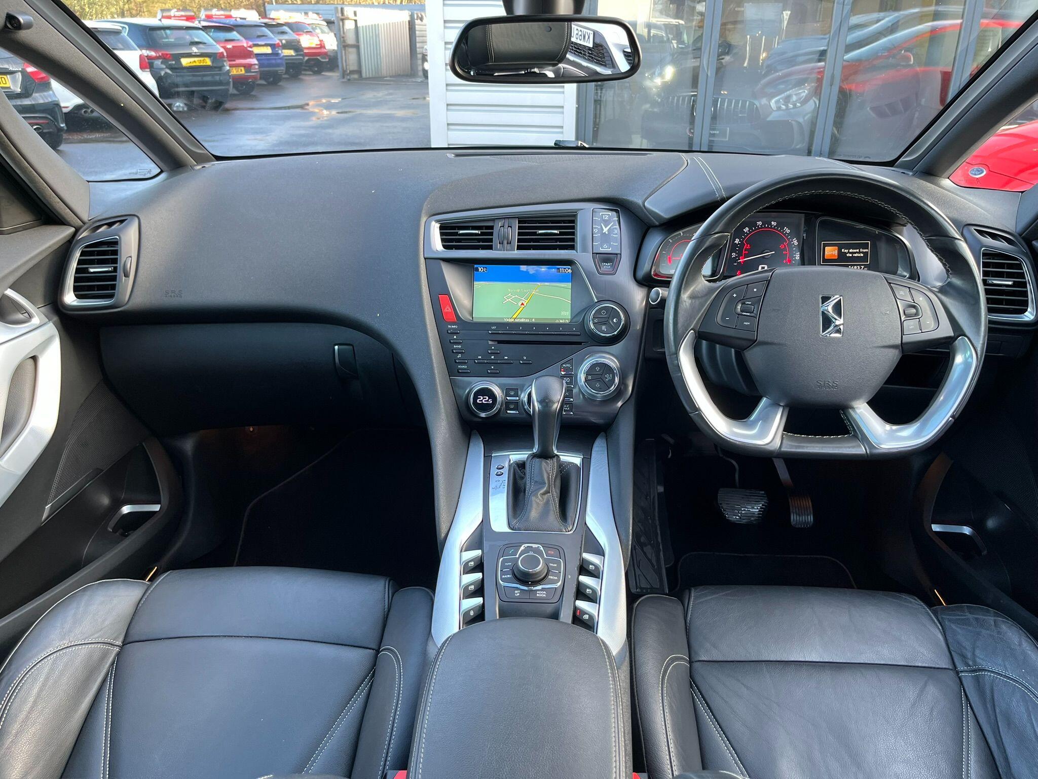 Citroen DS5 view 13