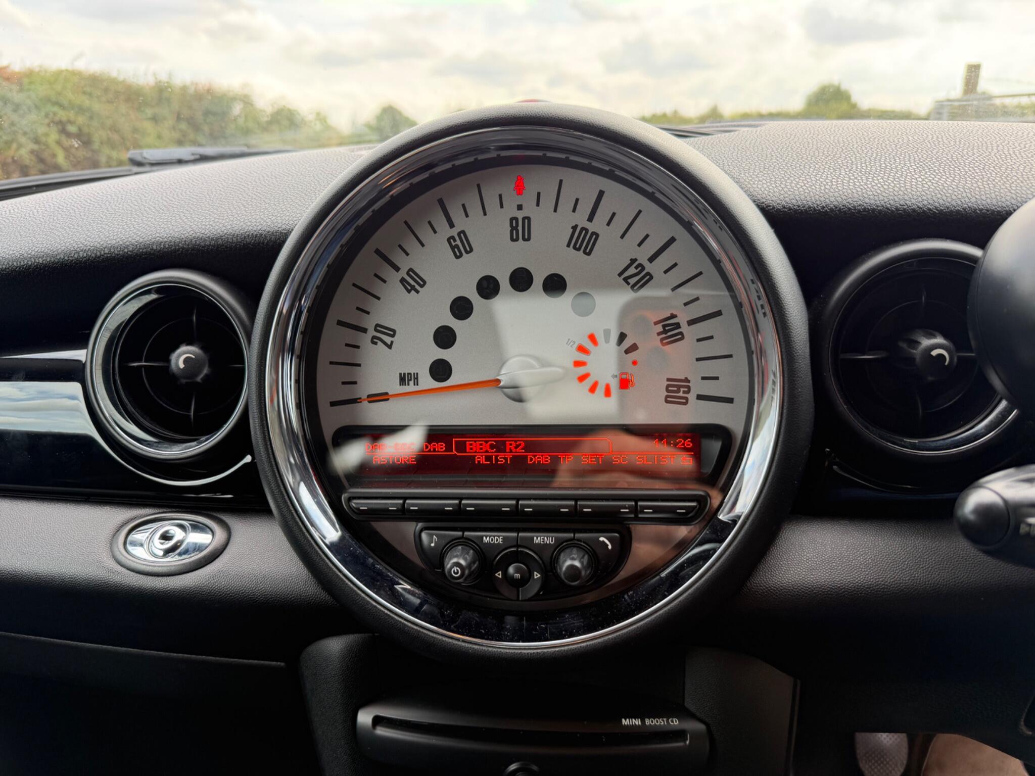 Mini Roadster view 30