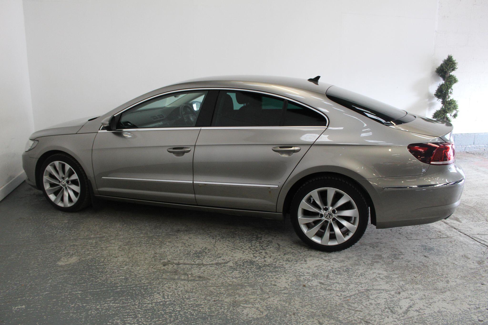 Volkswagen CC view 10