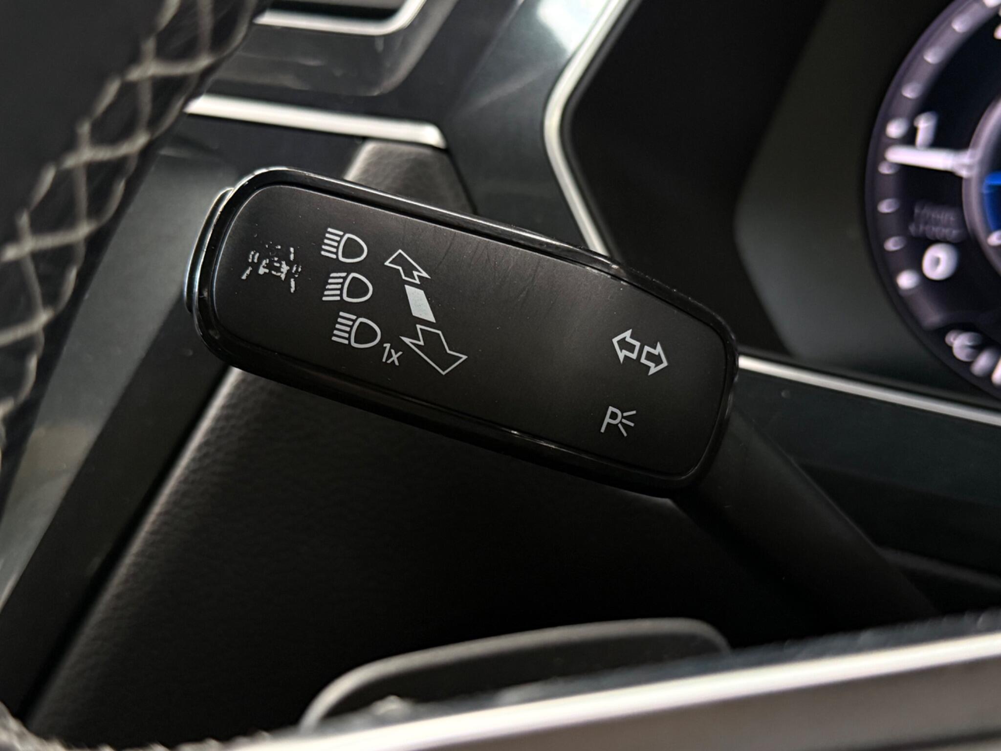 Volkswagen Tiguan view 18