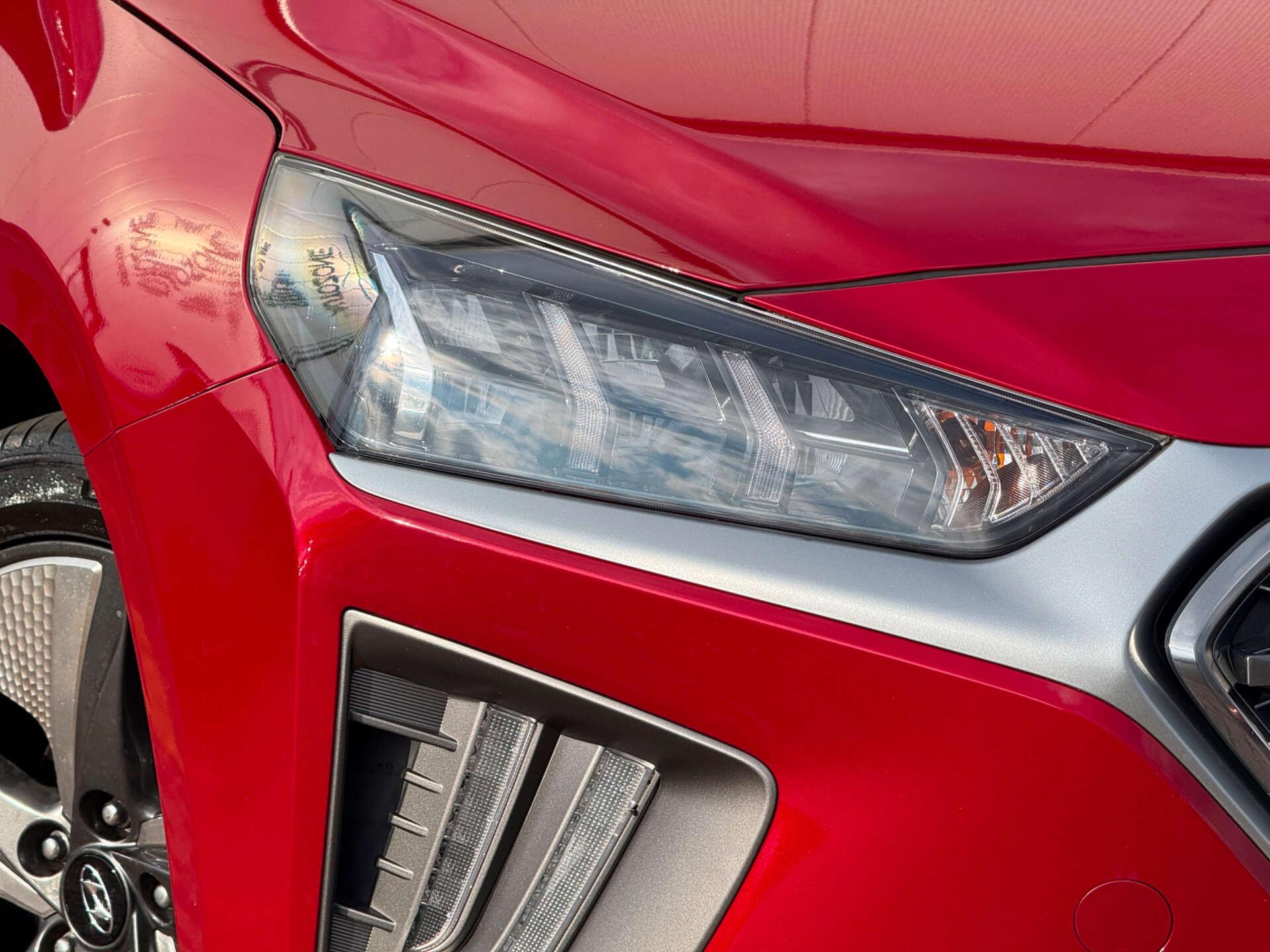 Hyundai Ioniq view 16