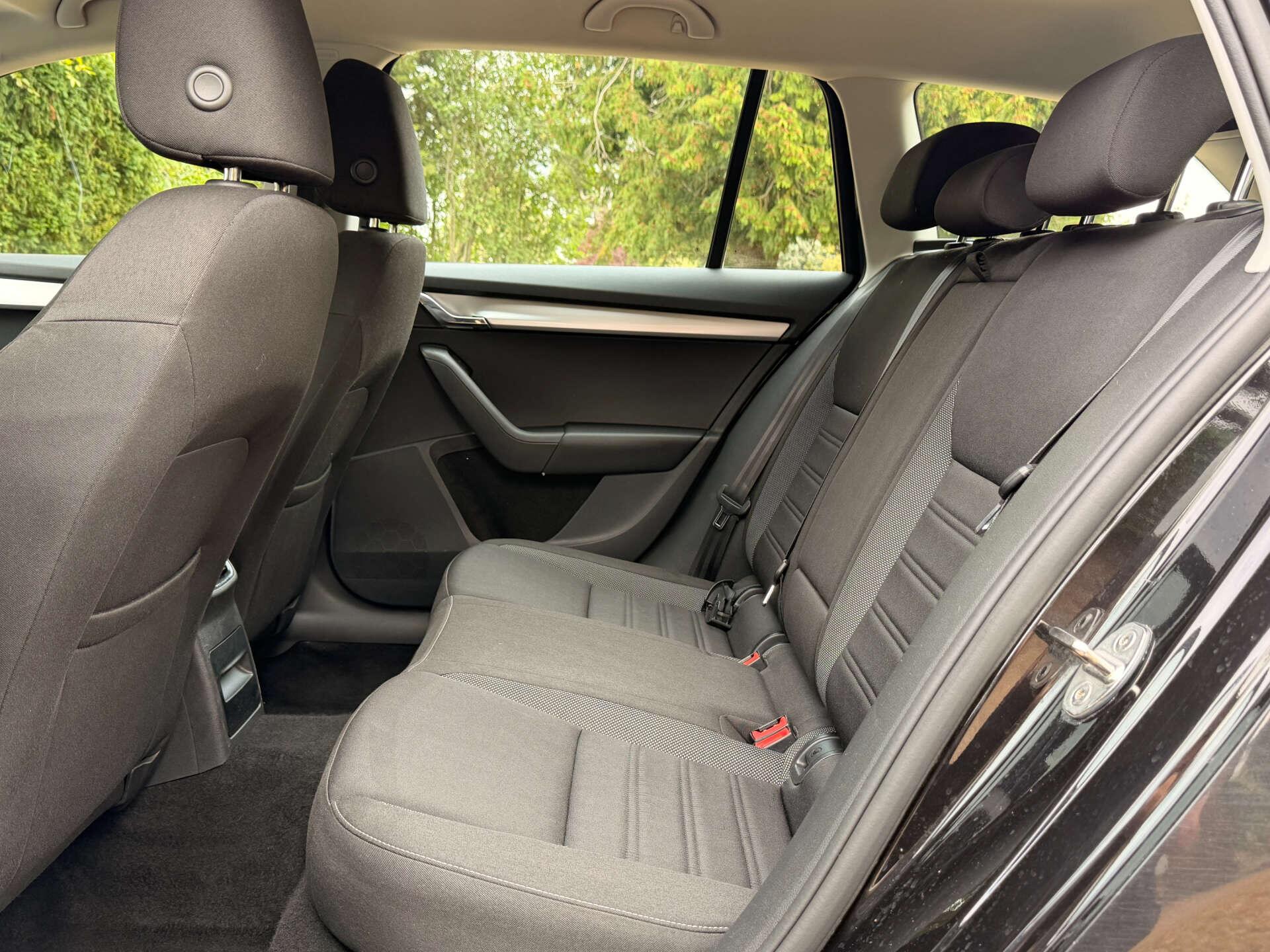 Skoda Octavia view 12