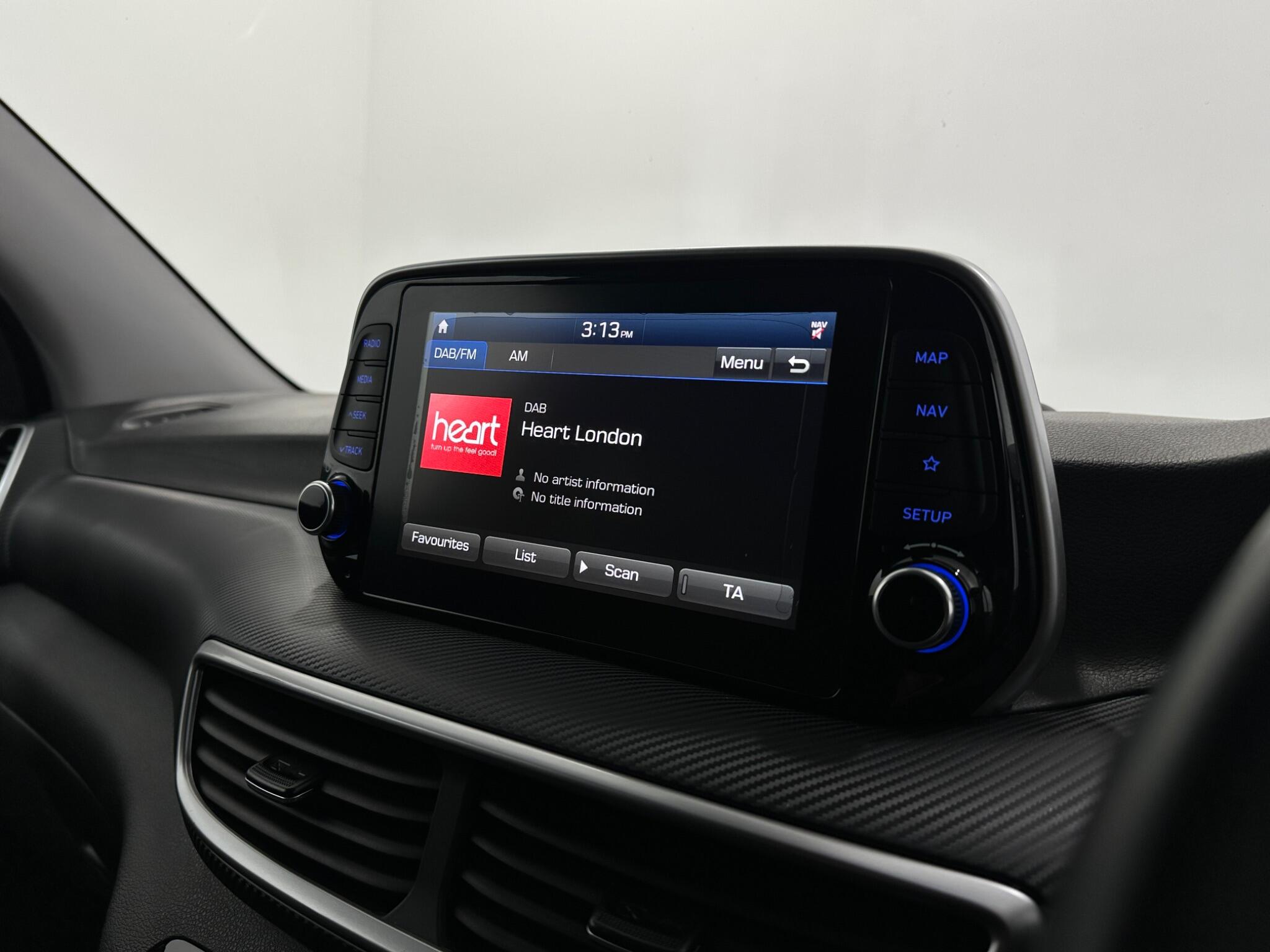 Hyundai Tucson view 24