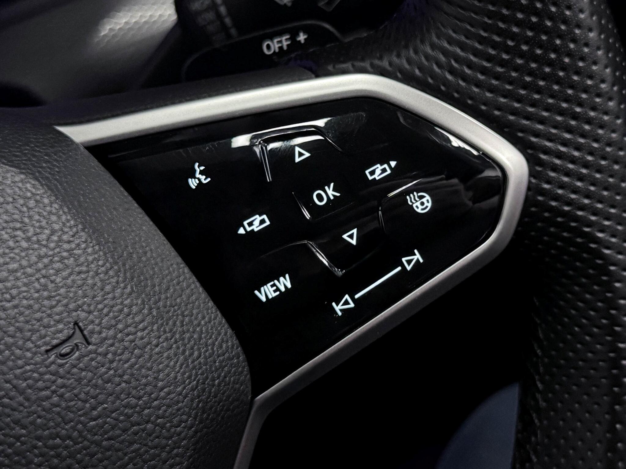 Volkswagen Golf view 29