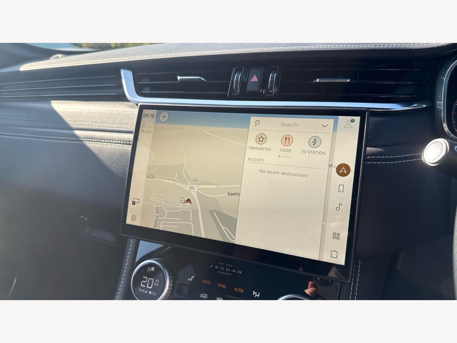 Jaguar F-Pace view 13