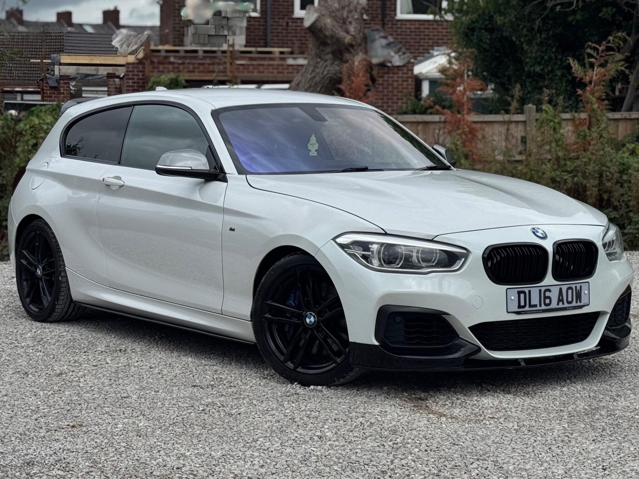 BMW 1 Series view 54